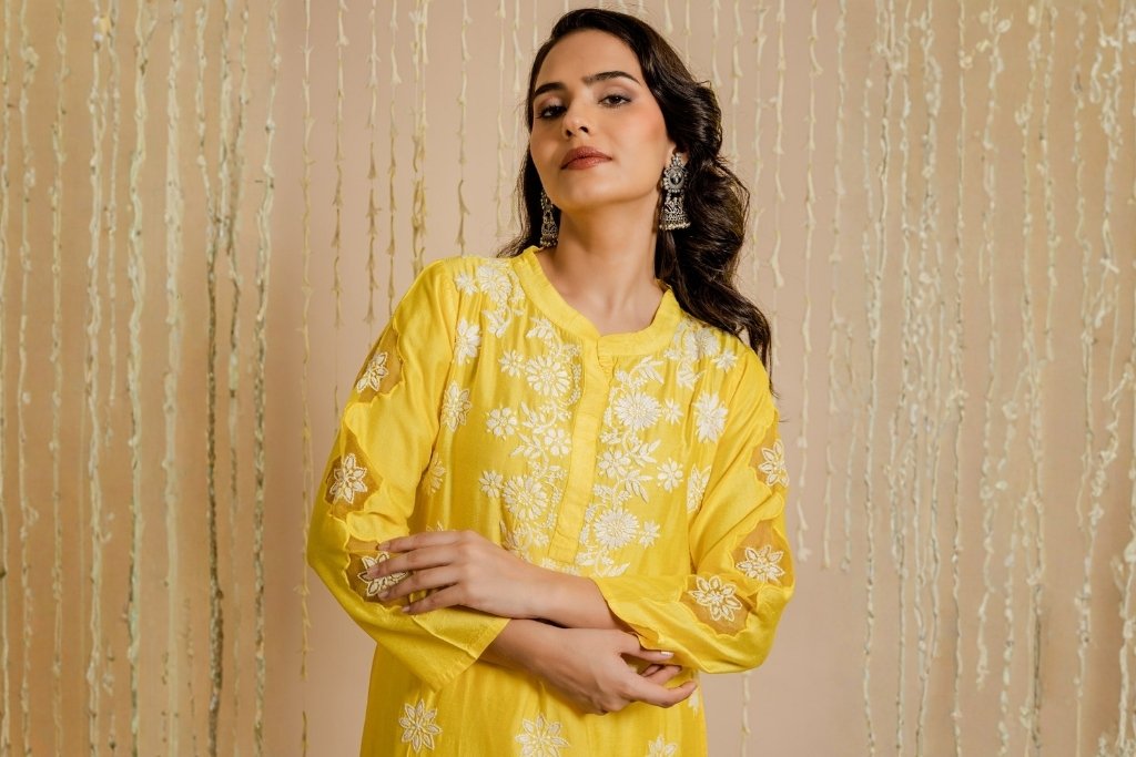 Dussehra Outfit Ideas for Women: Elegant Looks for the Festive Season