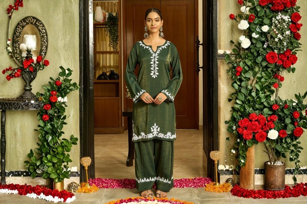 Chikankari Kurta Sets for Wedding Guests: What to Wear in 2026