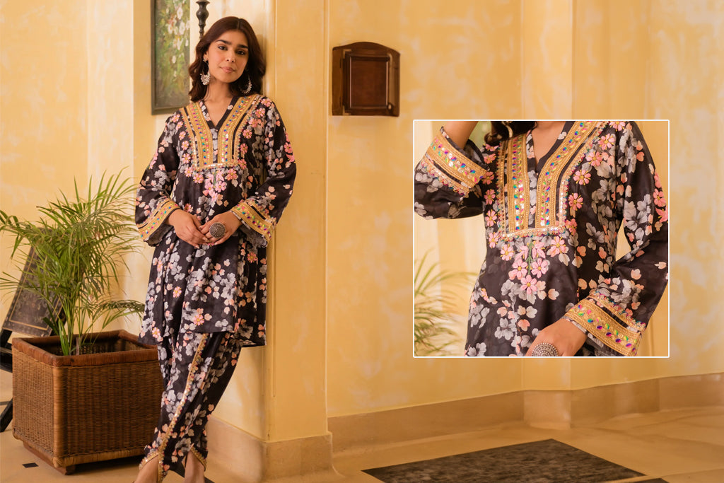 Cherish the Style: Chikankari Kurtas for Your BFF's Wardrobe