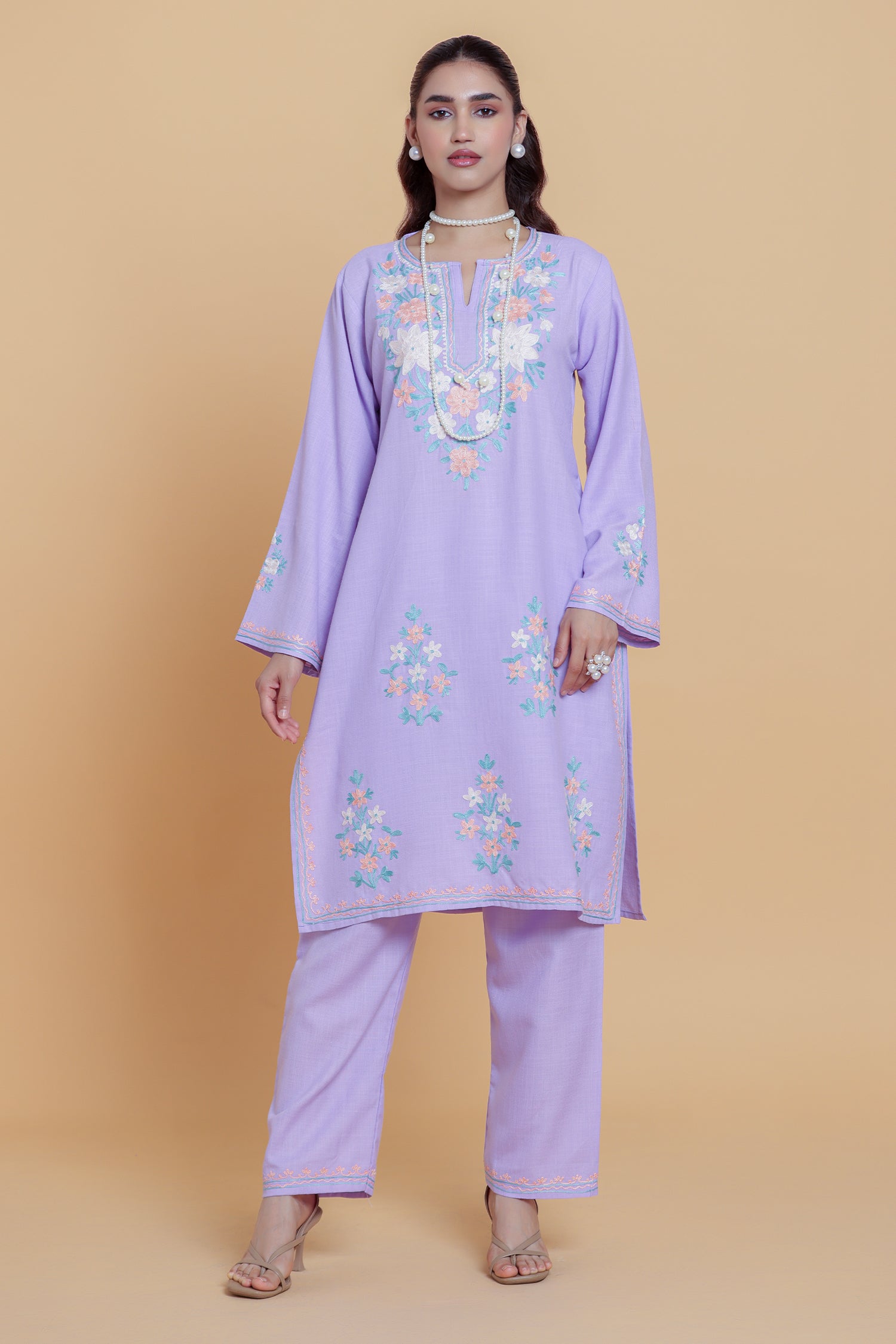 Cotton Kurta Set in Kashmiri Aari -Lavender