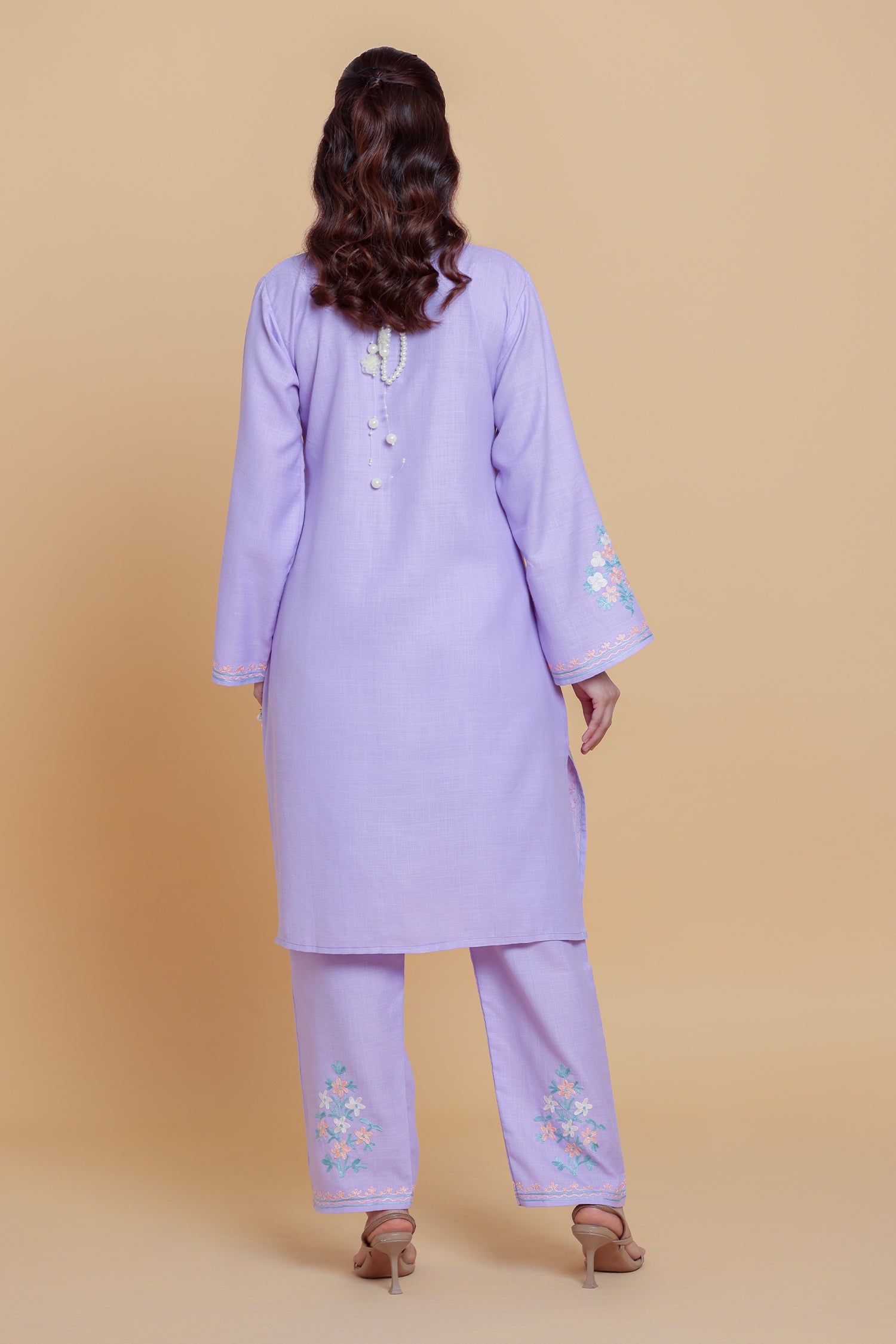 Cotton Kurta Set in Kashmiri Aari -Lavender