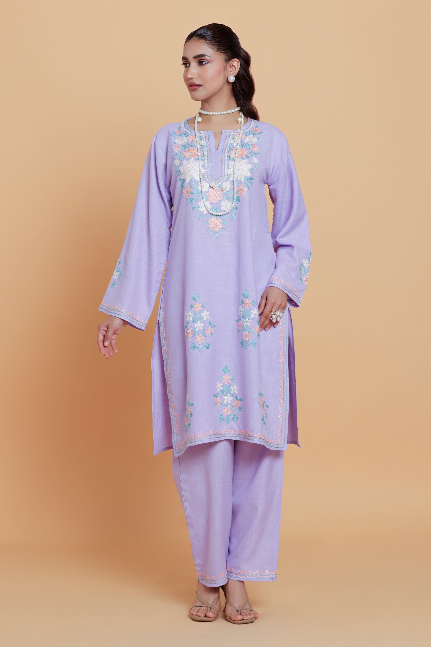 Cotton Kurta Set in Kashmiri Aari -Lavender