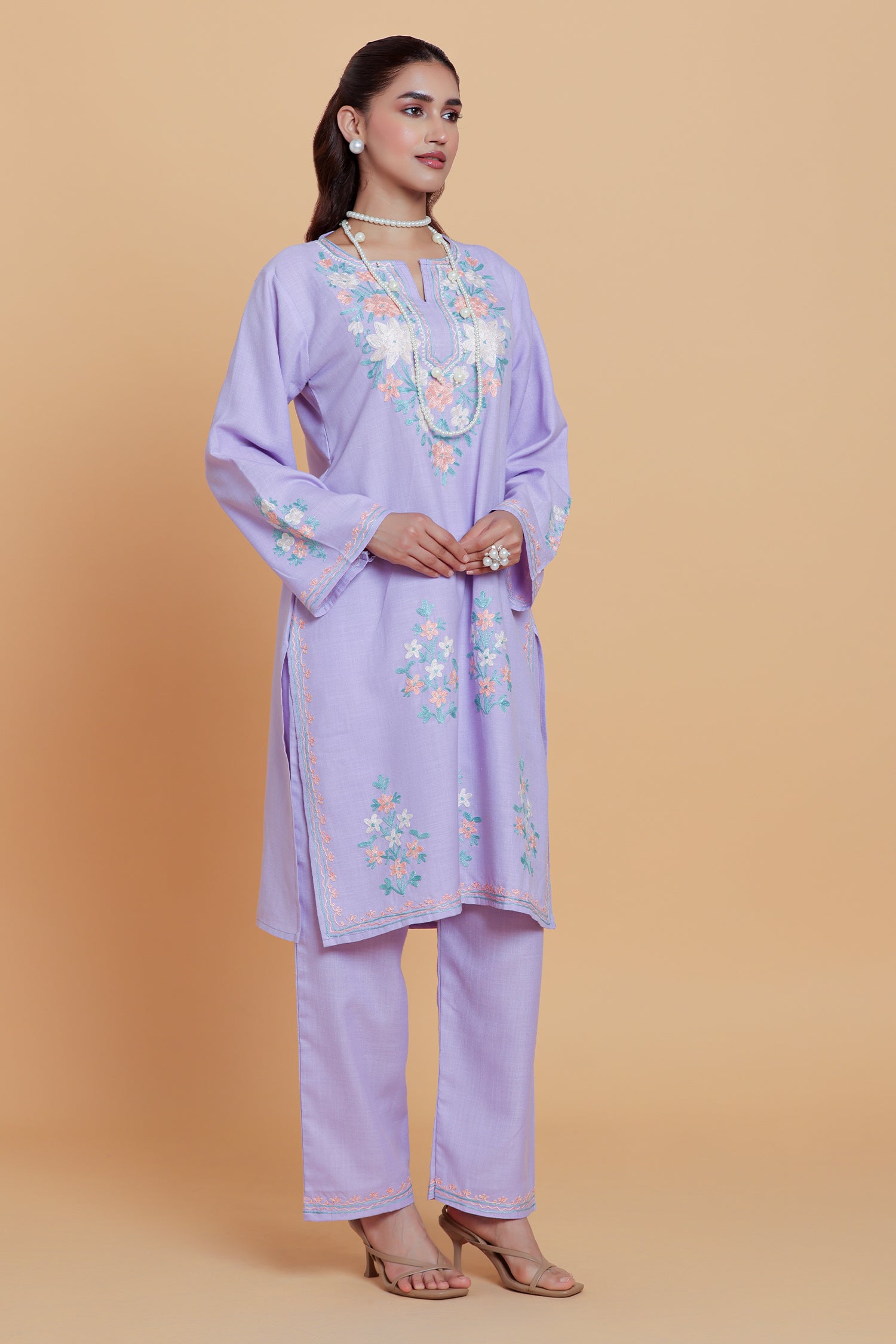 Cotton Kurta Set in Kashmiri Aari -Lavender