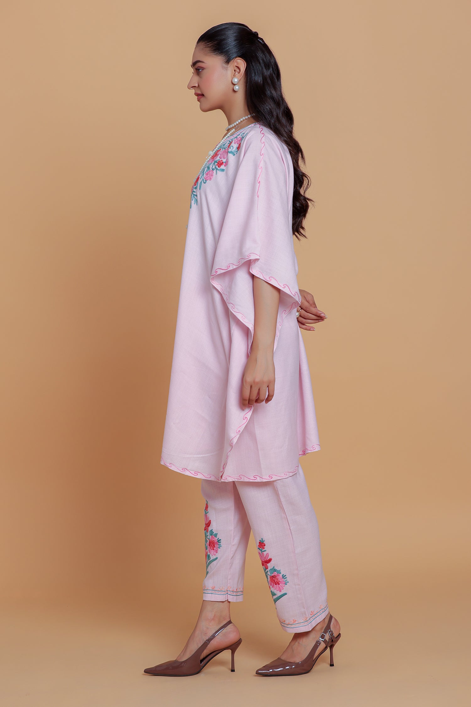 Cotton Kaftan Set in Kashmiri Aari - Pink