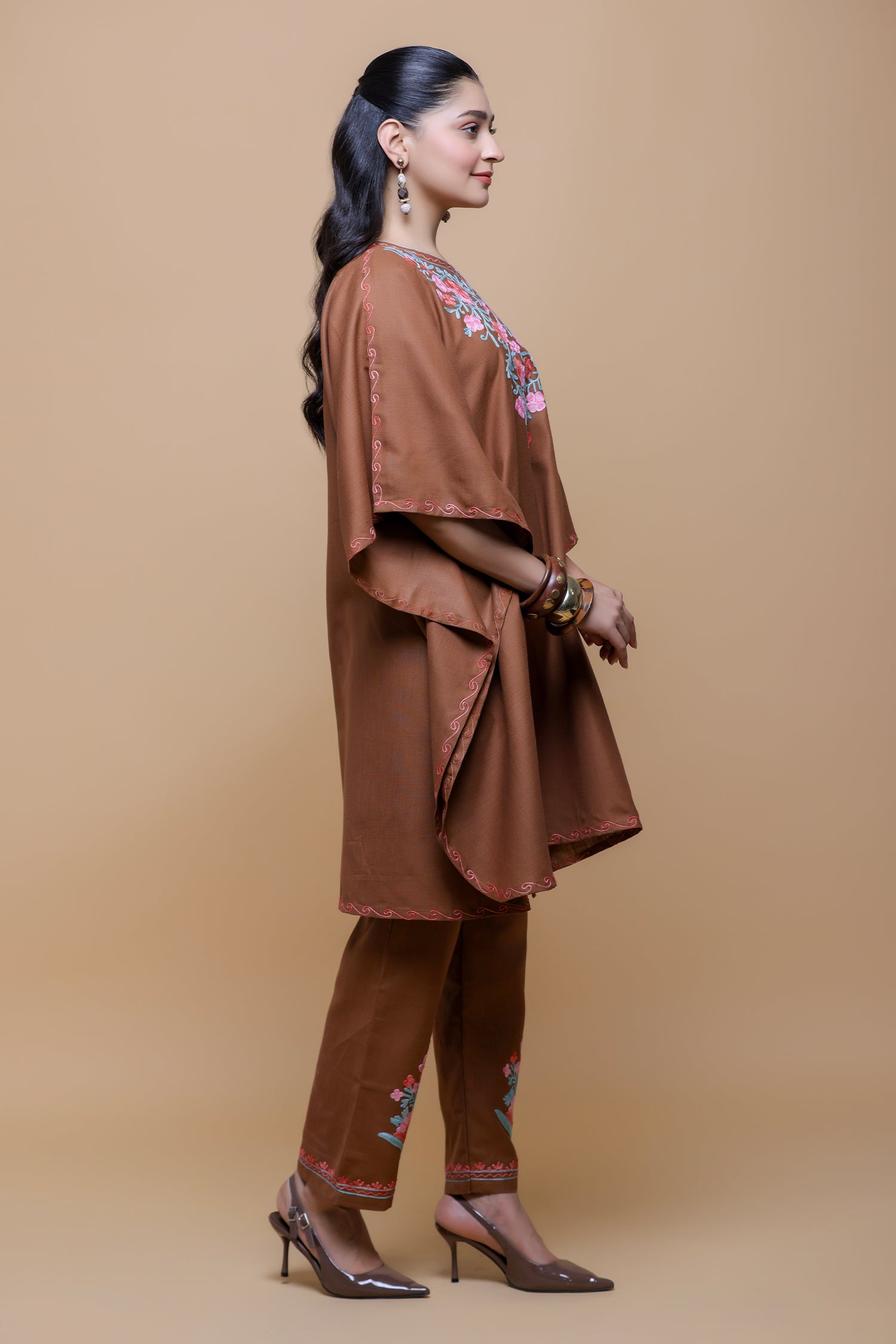 Cotton Kaftan Set in Kashmiri Aari - Brown