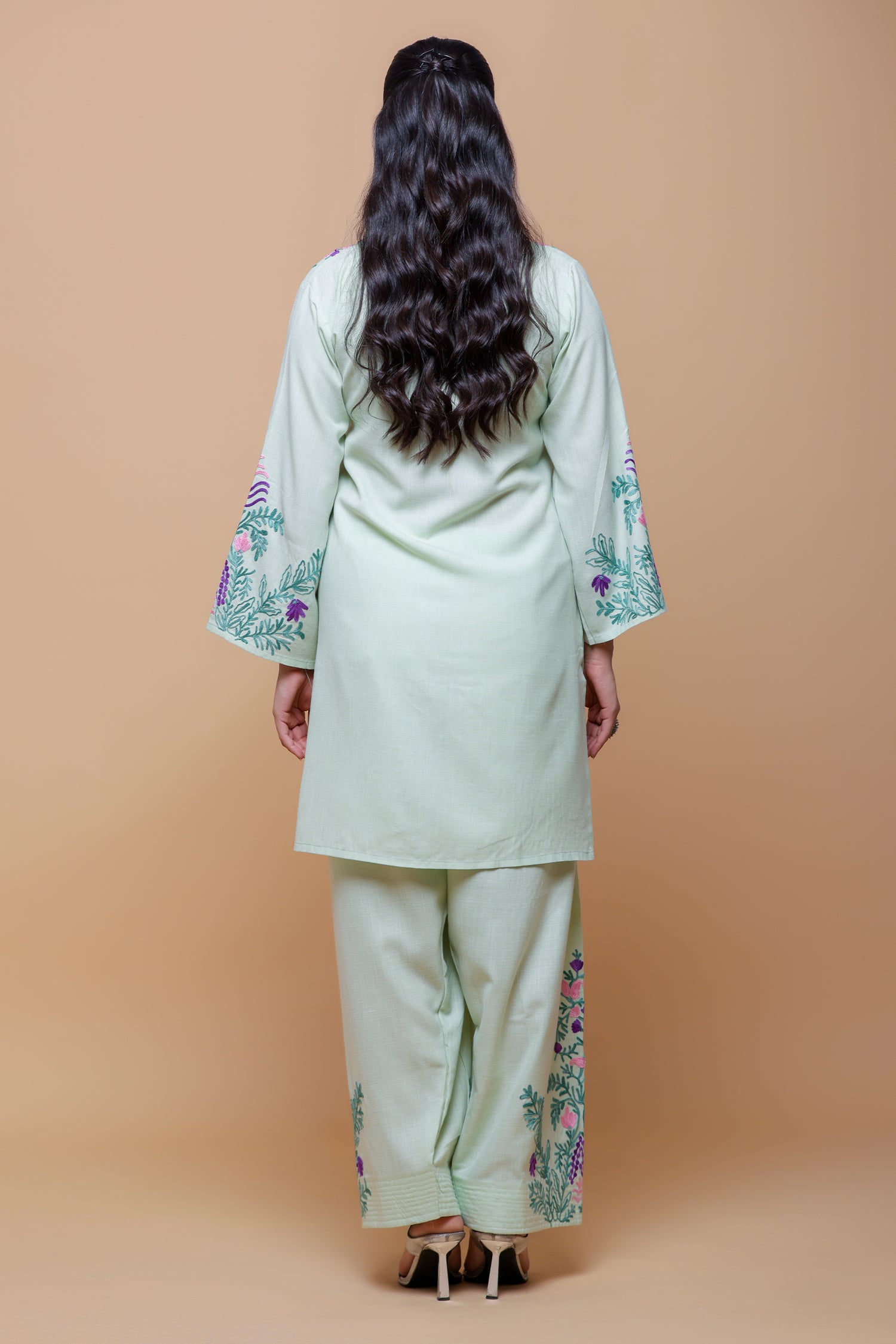 Cotton Kurta Set in Kashmiri Aari - Pastel Green