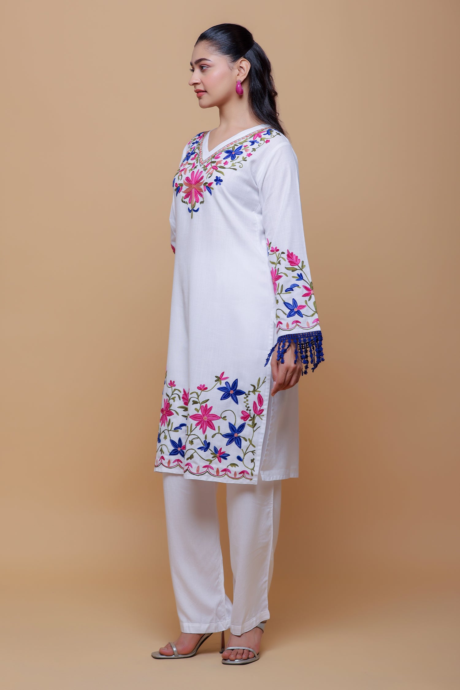Cotton Kashmiri Aari Long Kurta - White
