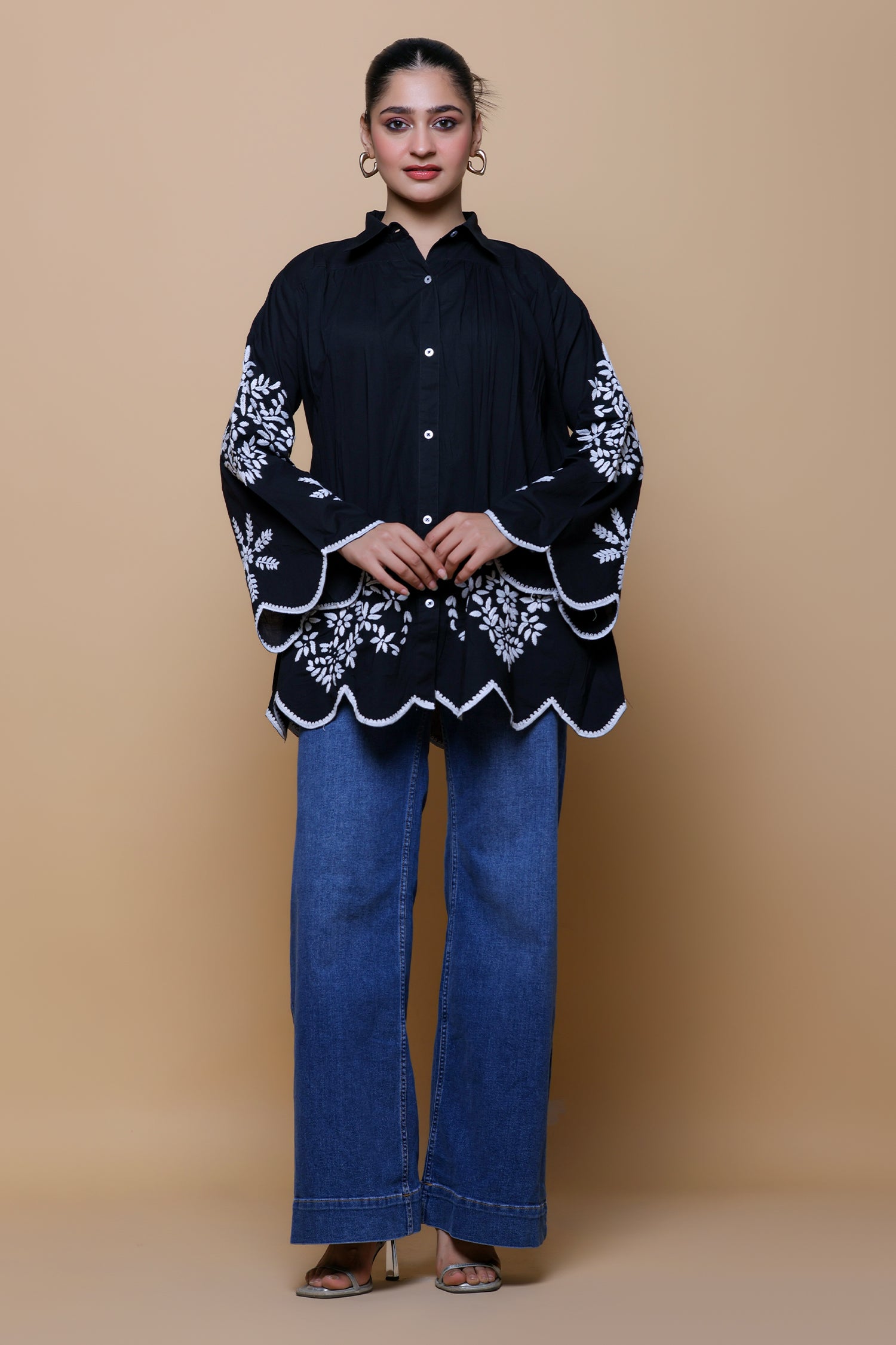 Anureet In Cotton Chikankari Shirt - Black
