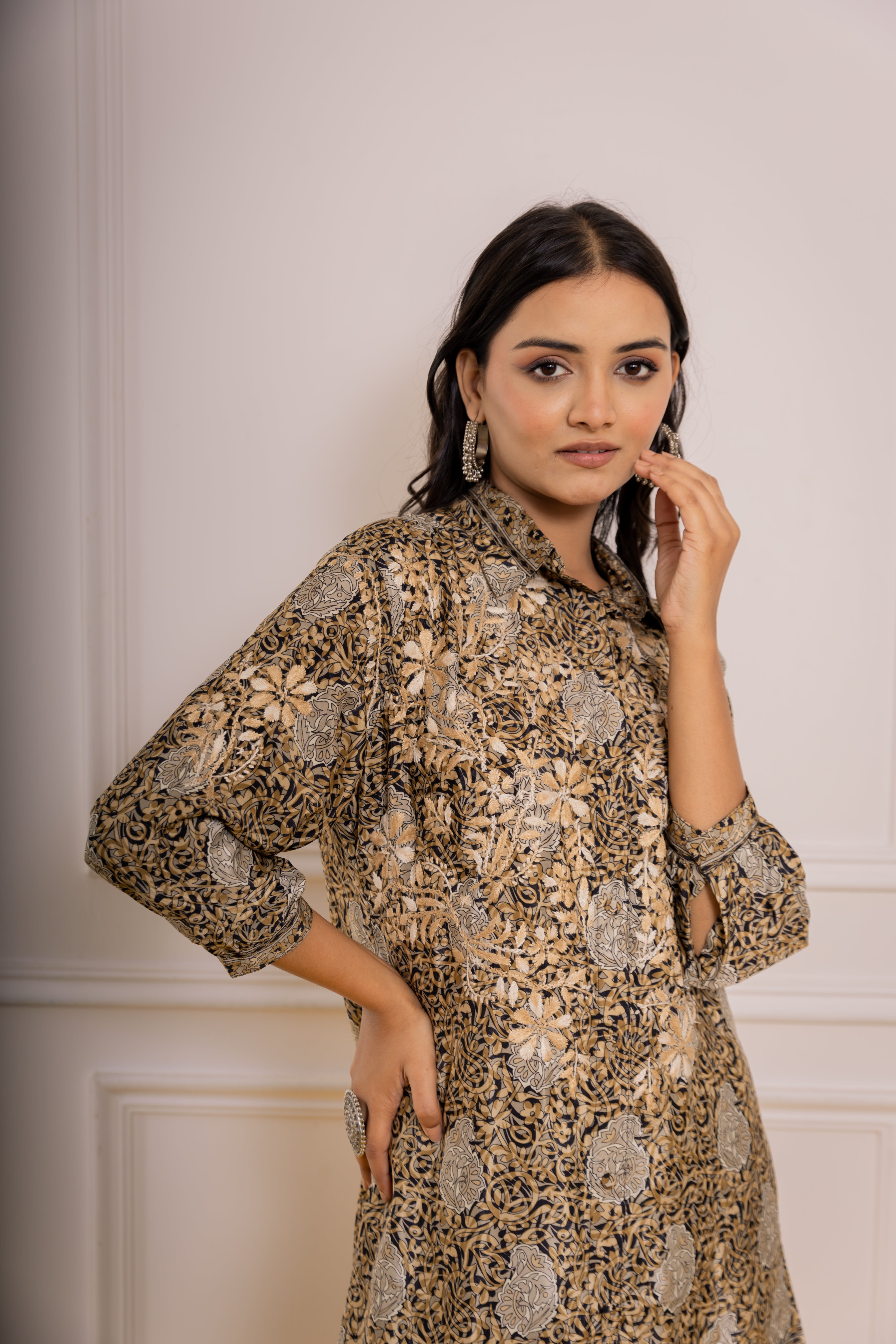 Fizaa Black and Golden Polysilk Print Set with Beige Hand Embroidery