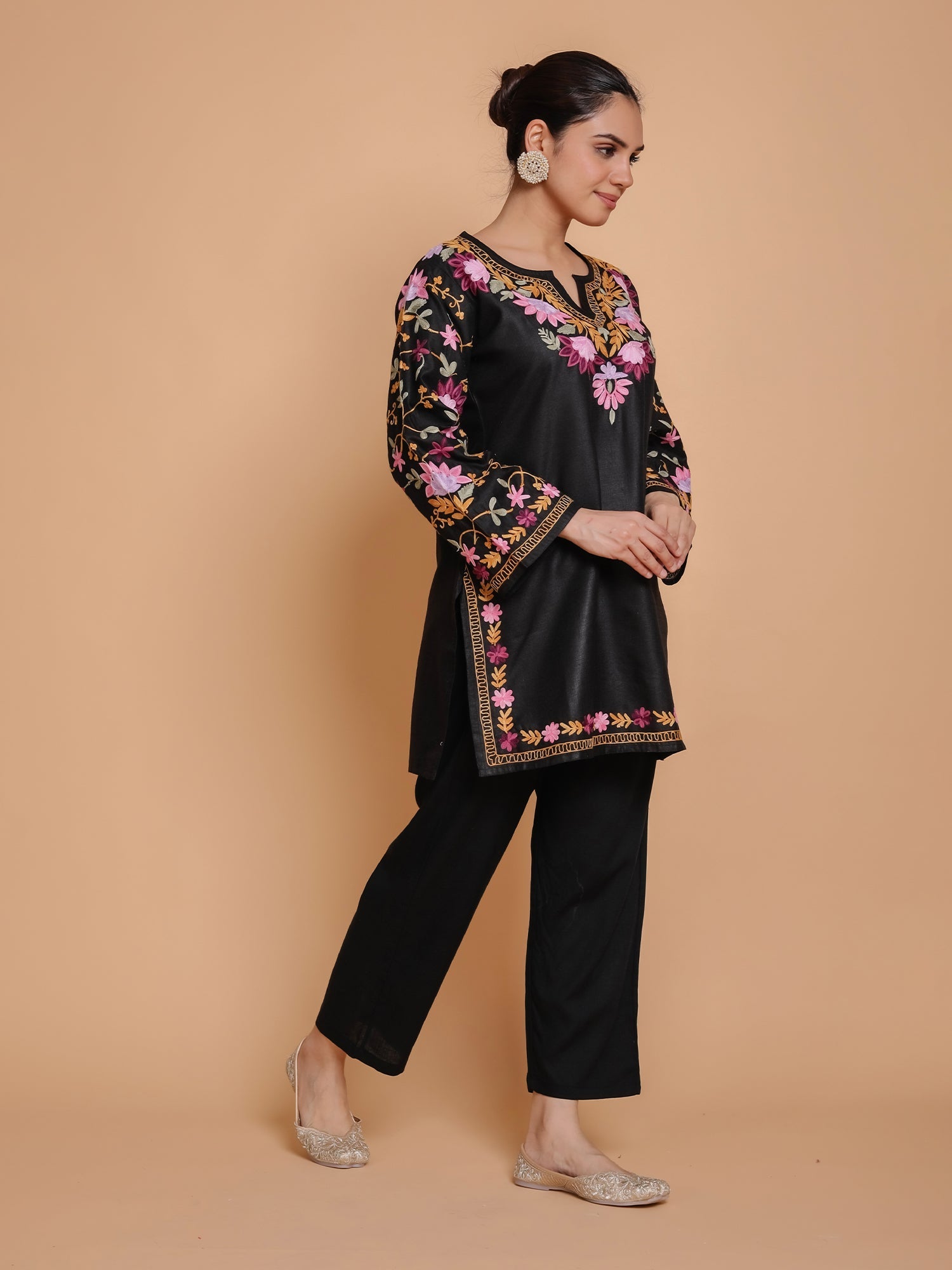 Falak Kashmiri Short Kurta - Black