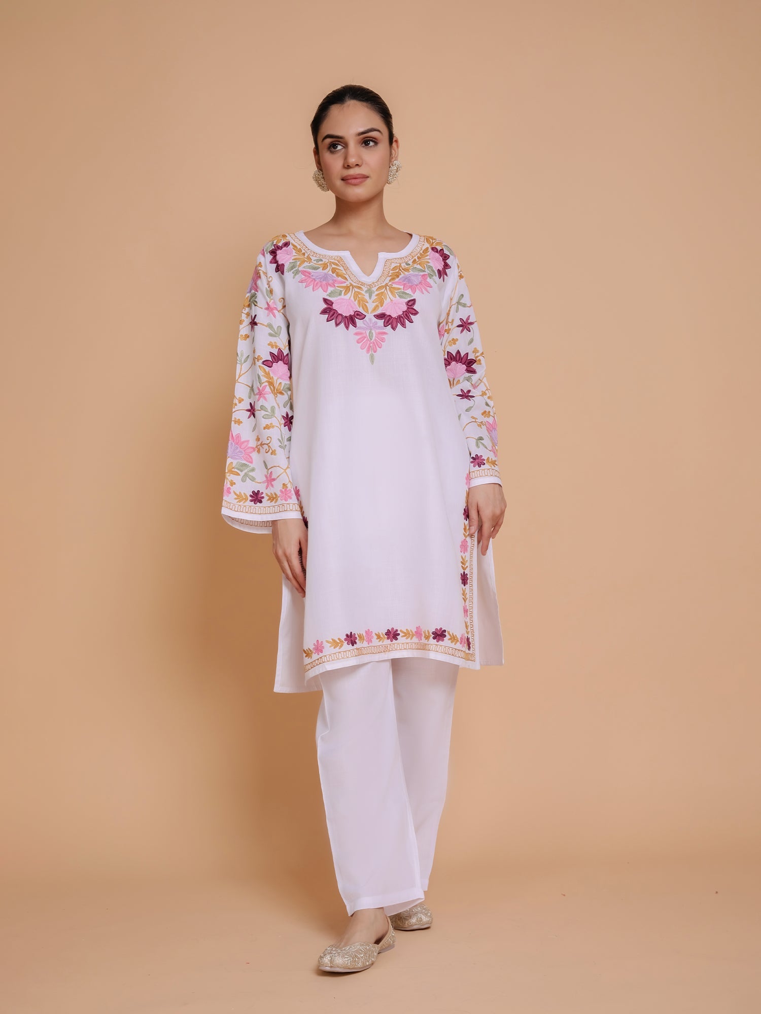 Falak Kashmiri Kurta Set - White