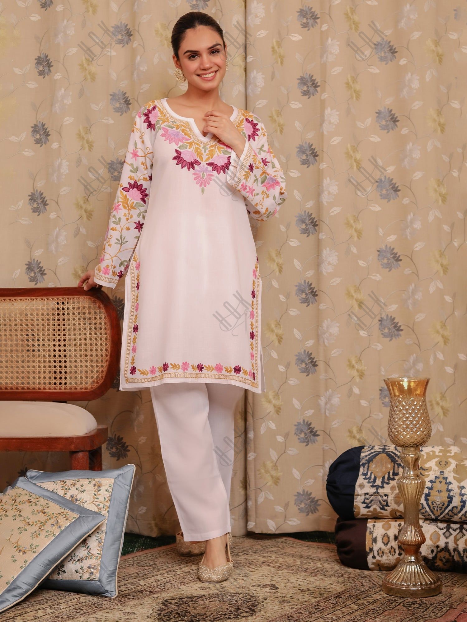 House Of Kari Chikankari Clothing Falak Kashmiri Kurta Set White