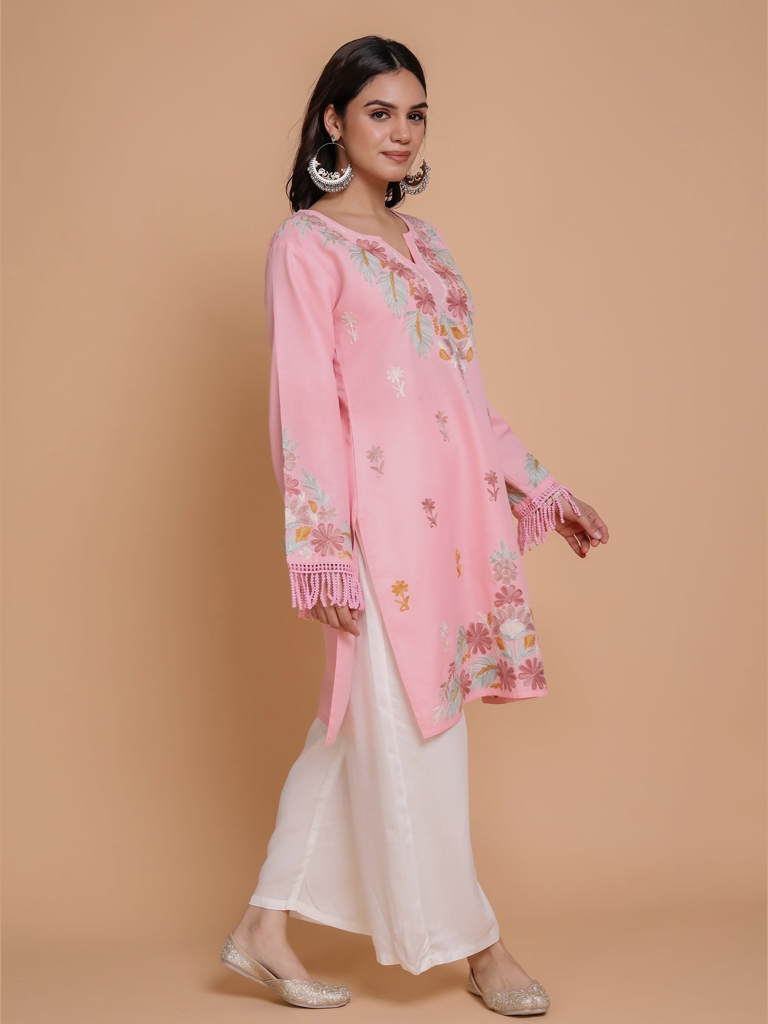 Komal x HOK Falak Kashmiri Long Kurta - Pink