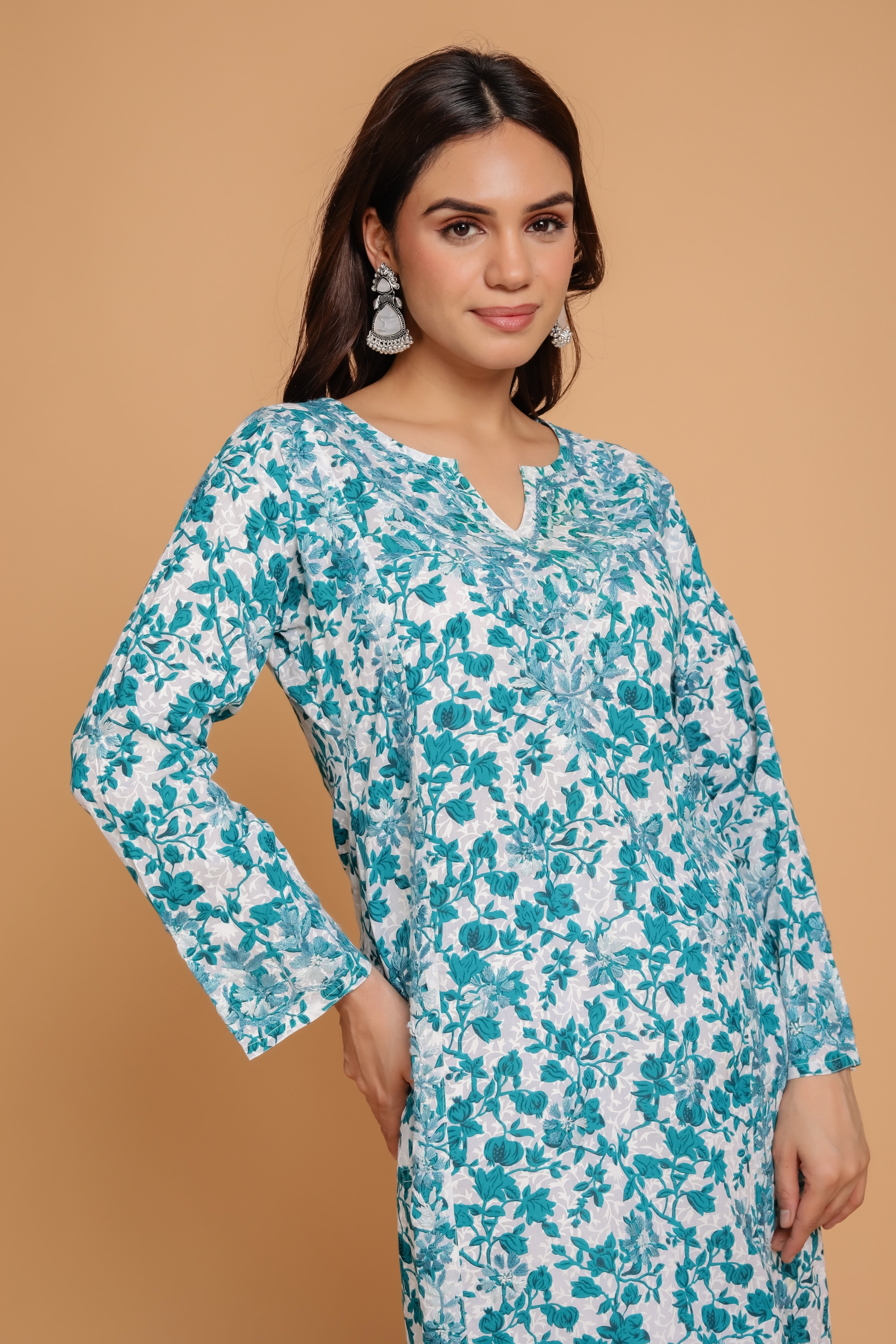 Saba Chikankari Kurta in Mul cotton in Blue Print