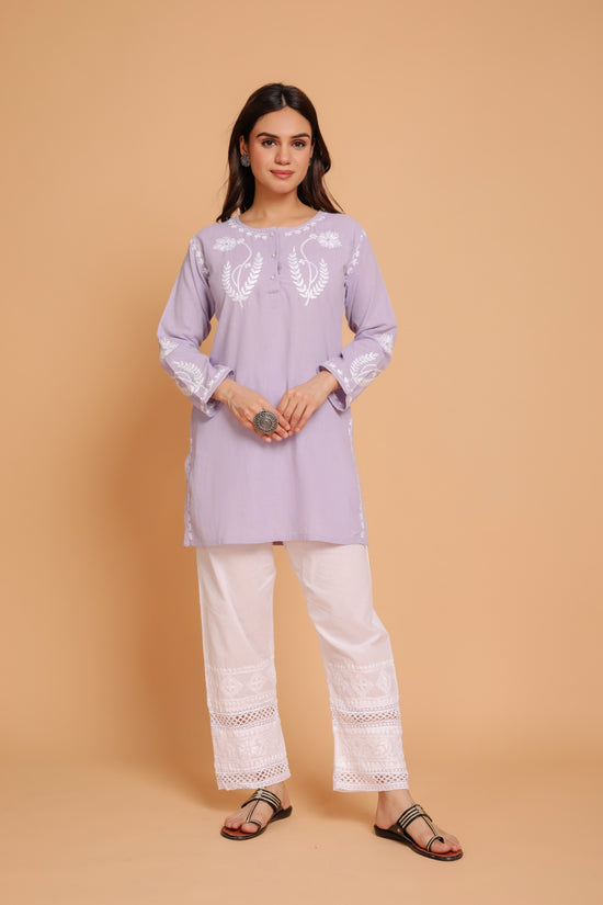Saba Chikankari Short kurta in Slub cotton - Lilac