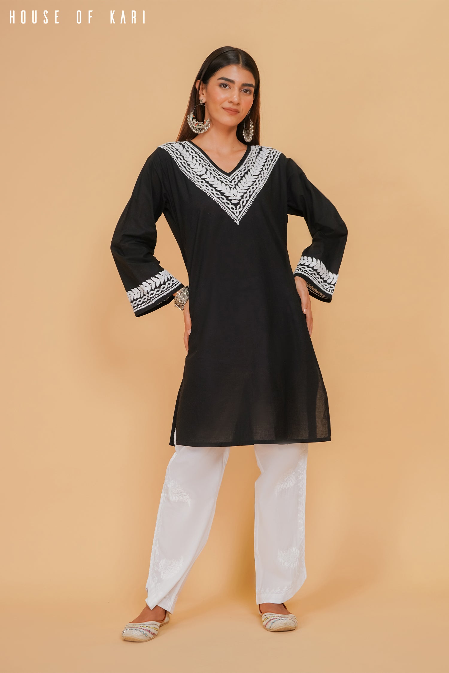 Rayon Chikankari Medium Kurta In Black