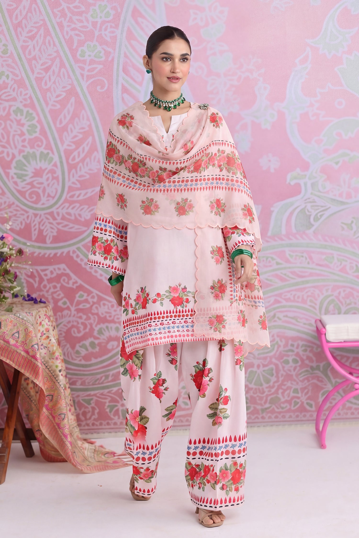 HK_LP49Dupatta/1777051395603-ladxjvy2.jpg
