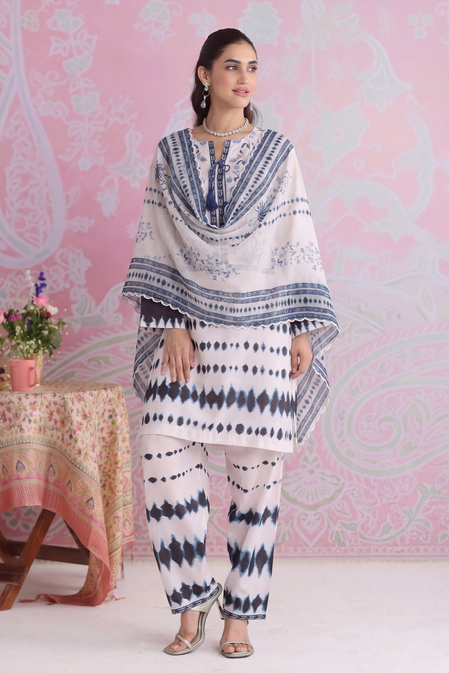 HK_LP41Dupatta/1777094591810-ryu4h7hc-(1).jpg