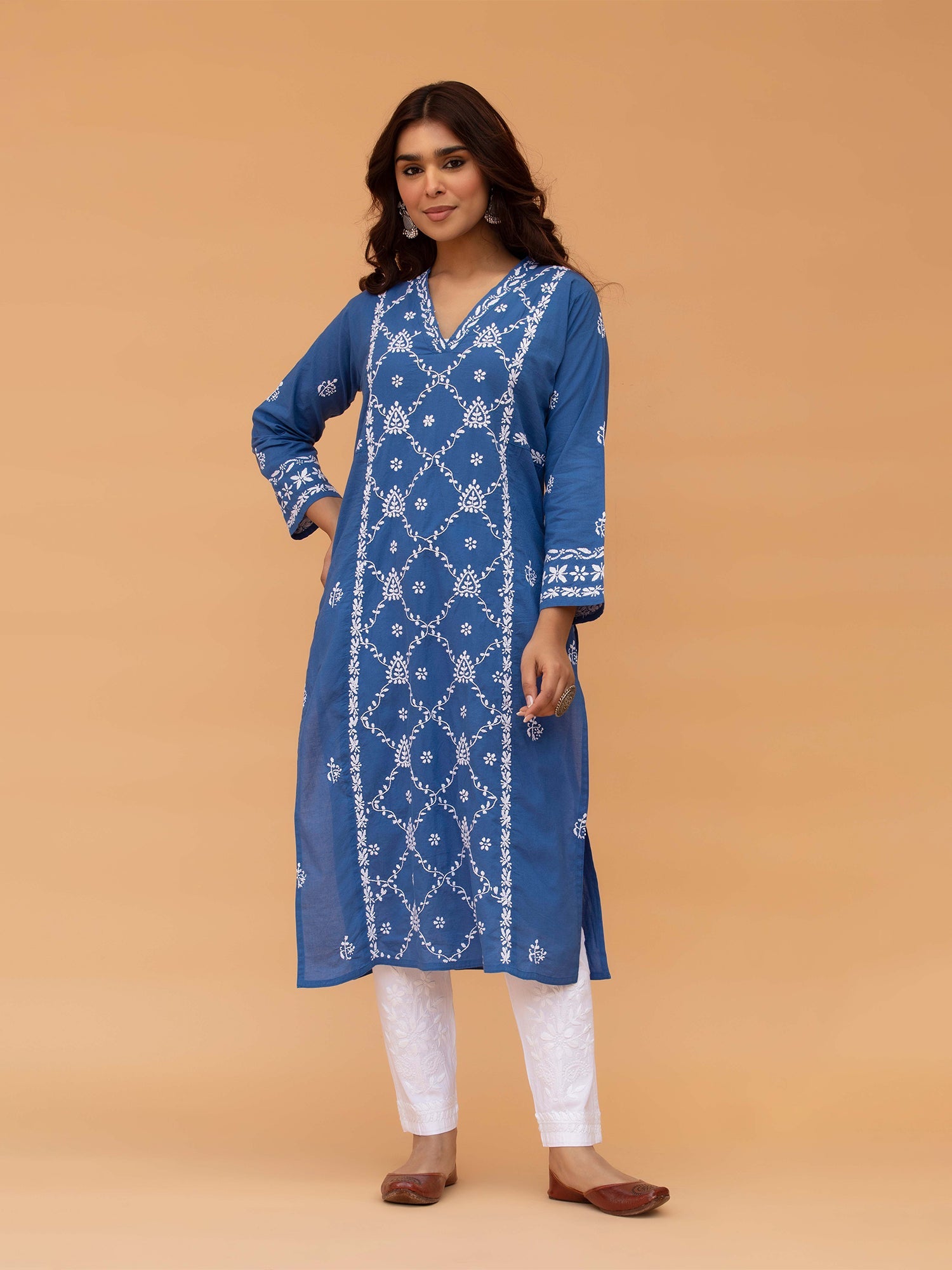 Saba Chikankari kurta in cotton - Blue