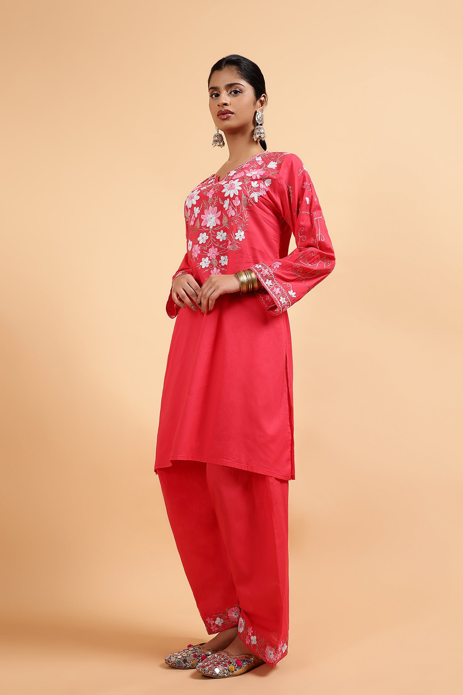 Kashmiri Aari Embroidered Kurta Set with Farsi Pants - Pink
