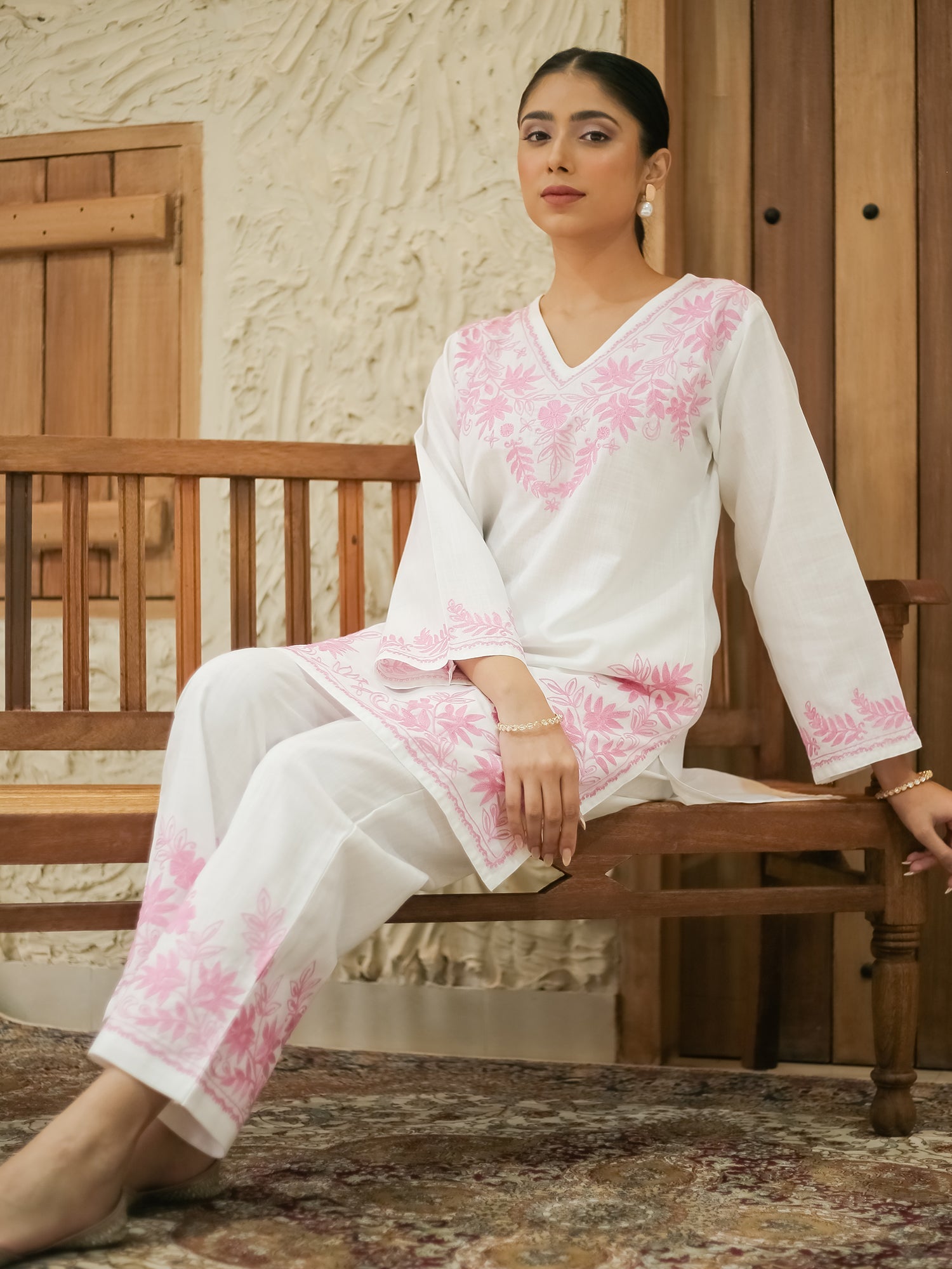 Falak Kashmiri Kurta Set - White