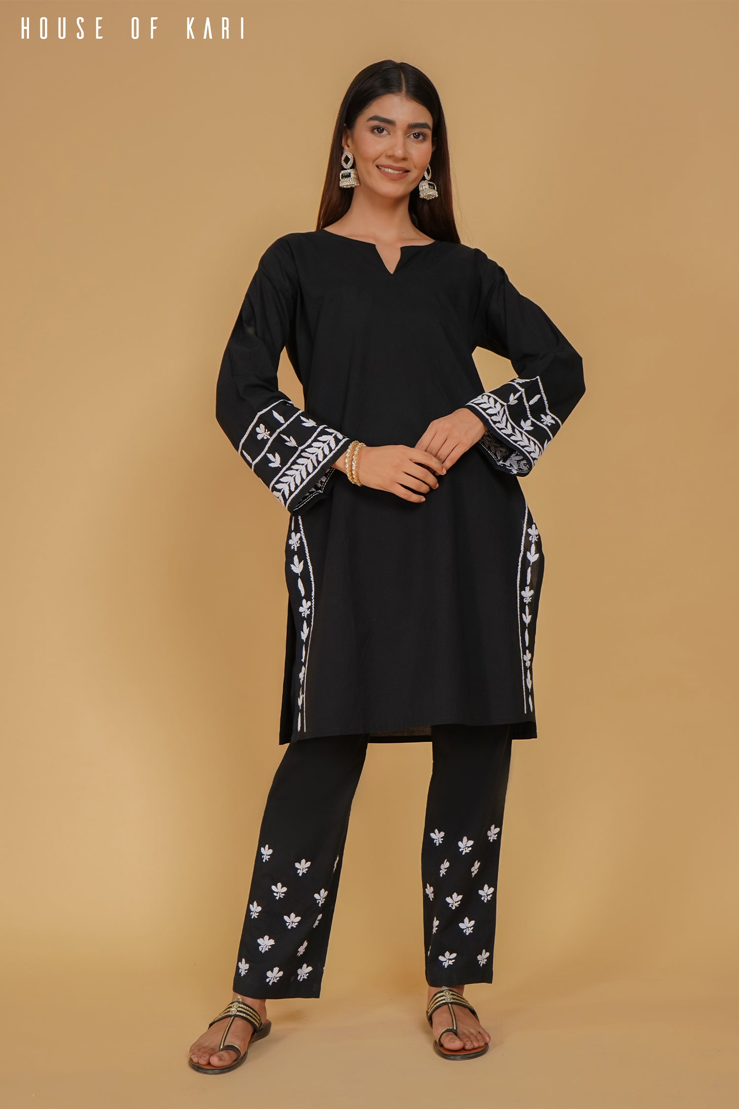 Chikankari Kurta Set In cotton - Black