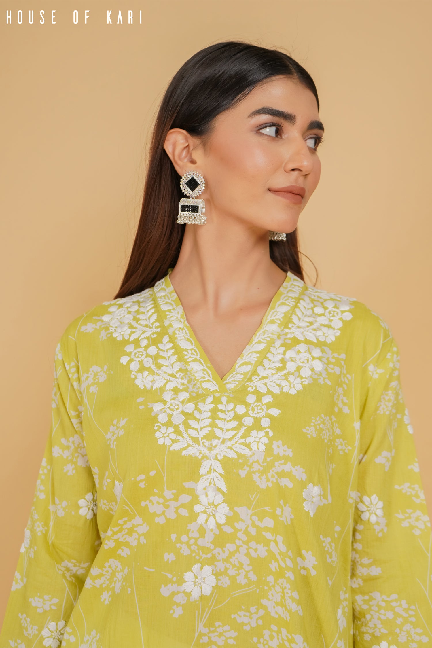 Mul Cotton Chikankari Long Kurta in Green