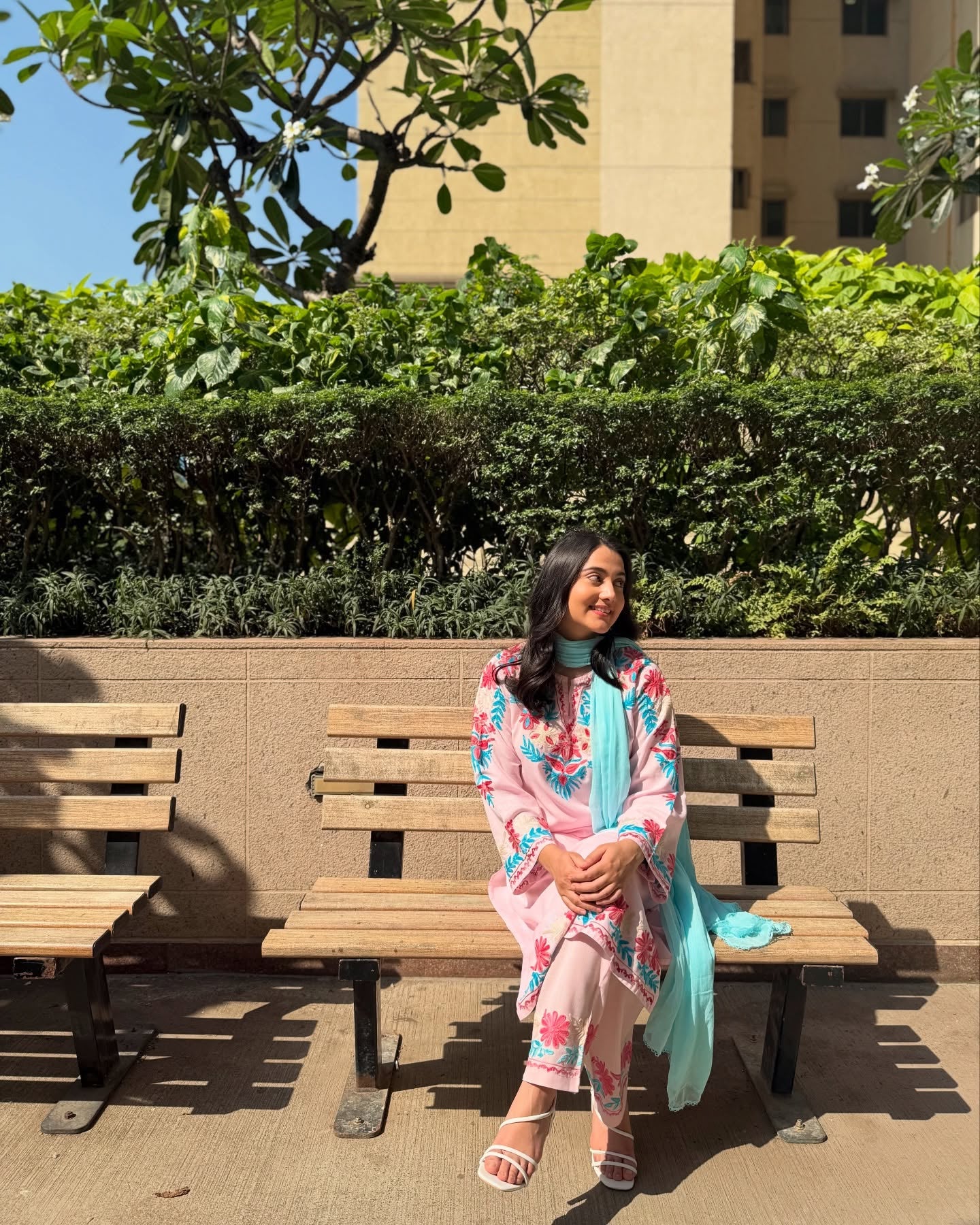 Asfi Javed in Falak Kashmiri Long Kurta Set - Baby Pink