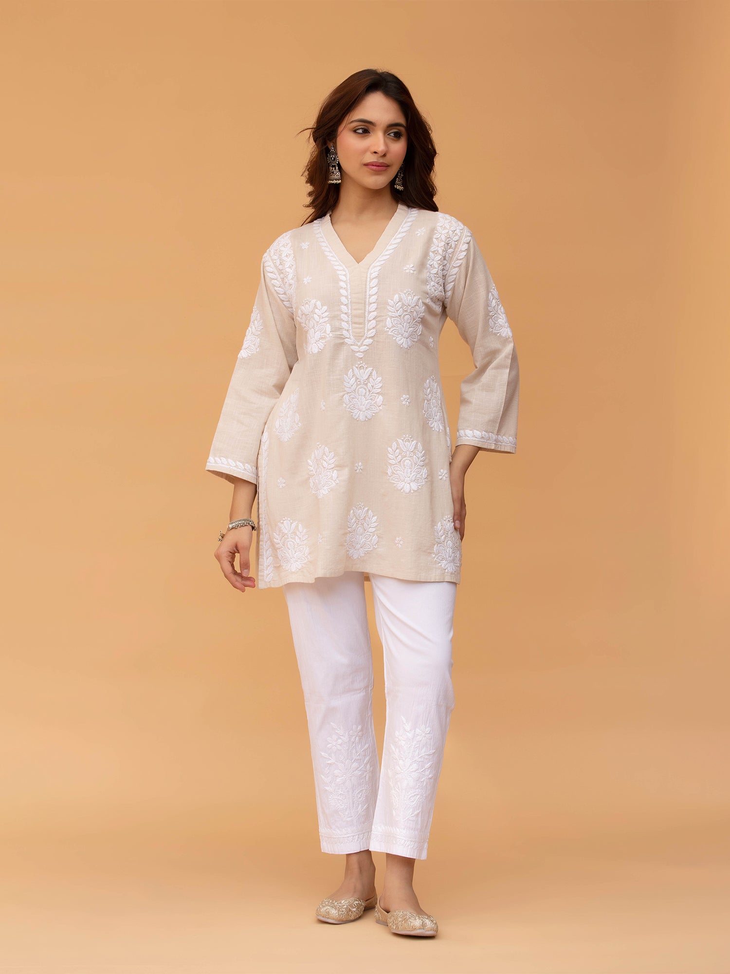 Saba Chikankari Short kurta in Slub cotton - Beige