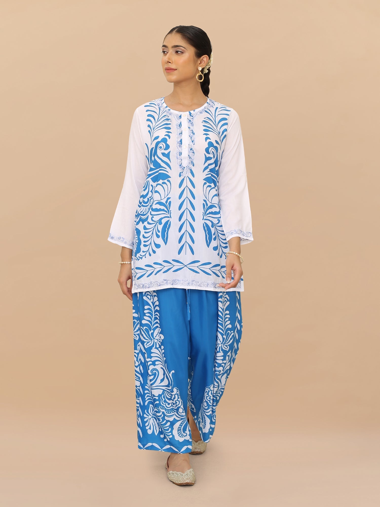 Saba Chikankari Cord Set in Poly Muslin Set - Blue