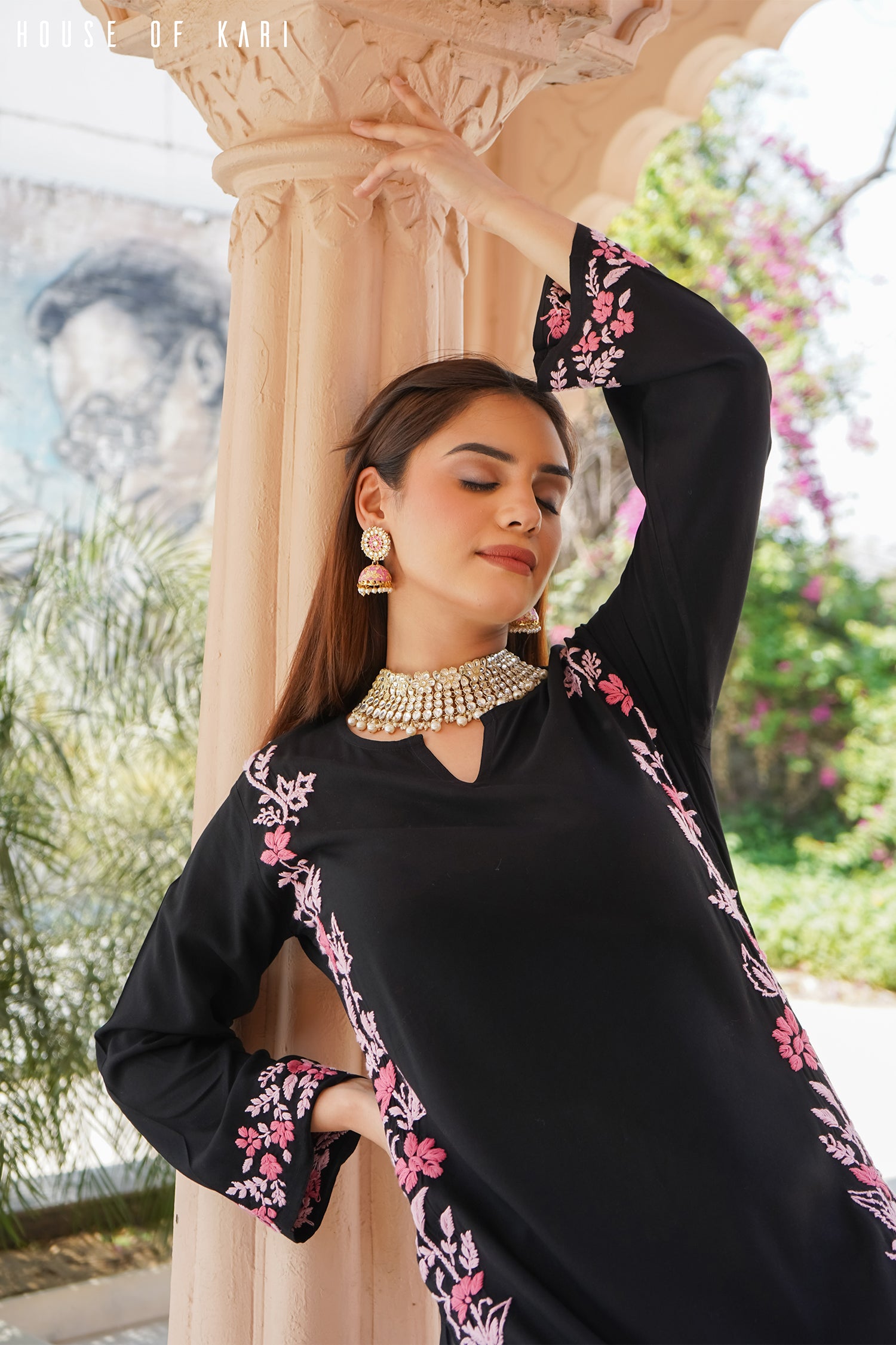 Rayaon Chikankari Kurta in Black Pink Hand Embroidery