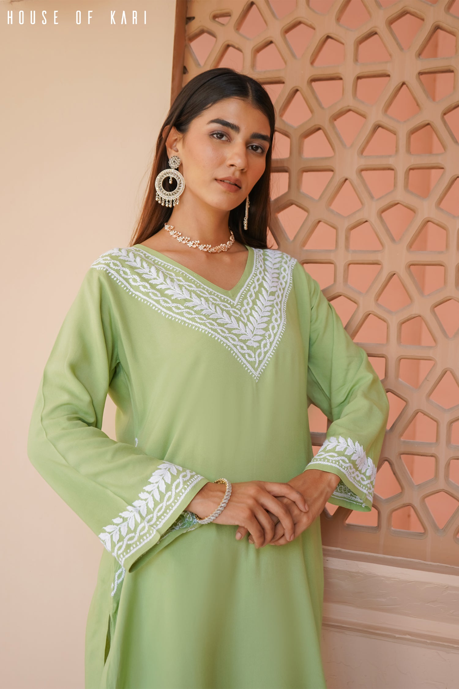 Tarini in Rayon Chikankari Medium Kurta In Pista Green