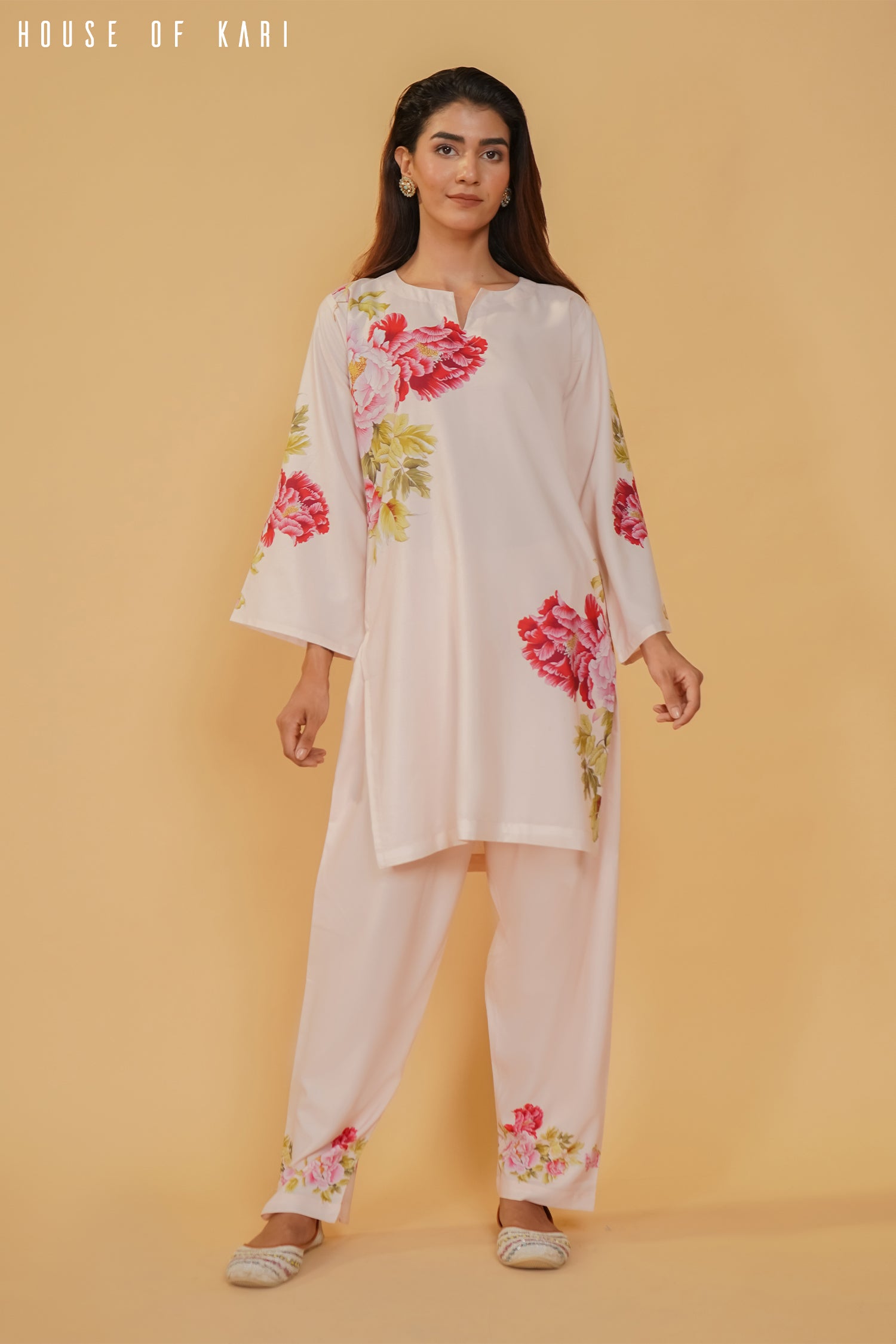 Komal x HOK Printkari Poly Muslin Co-ord set in Blush Pink