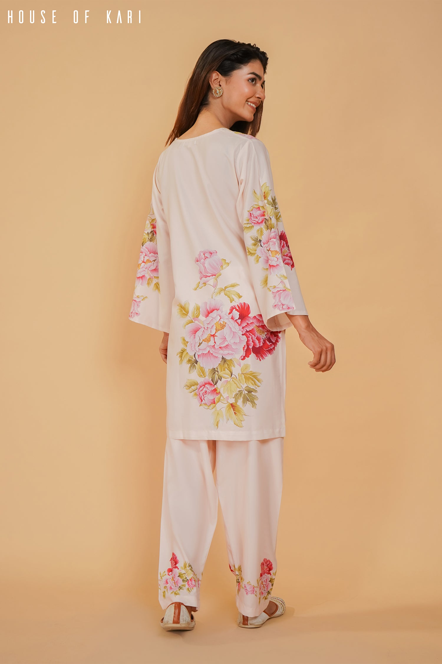 Komal x HOK Printkari Poly Muslin Co-ord set in Blush Pink