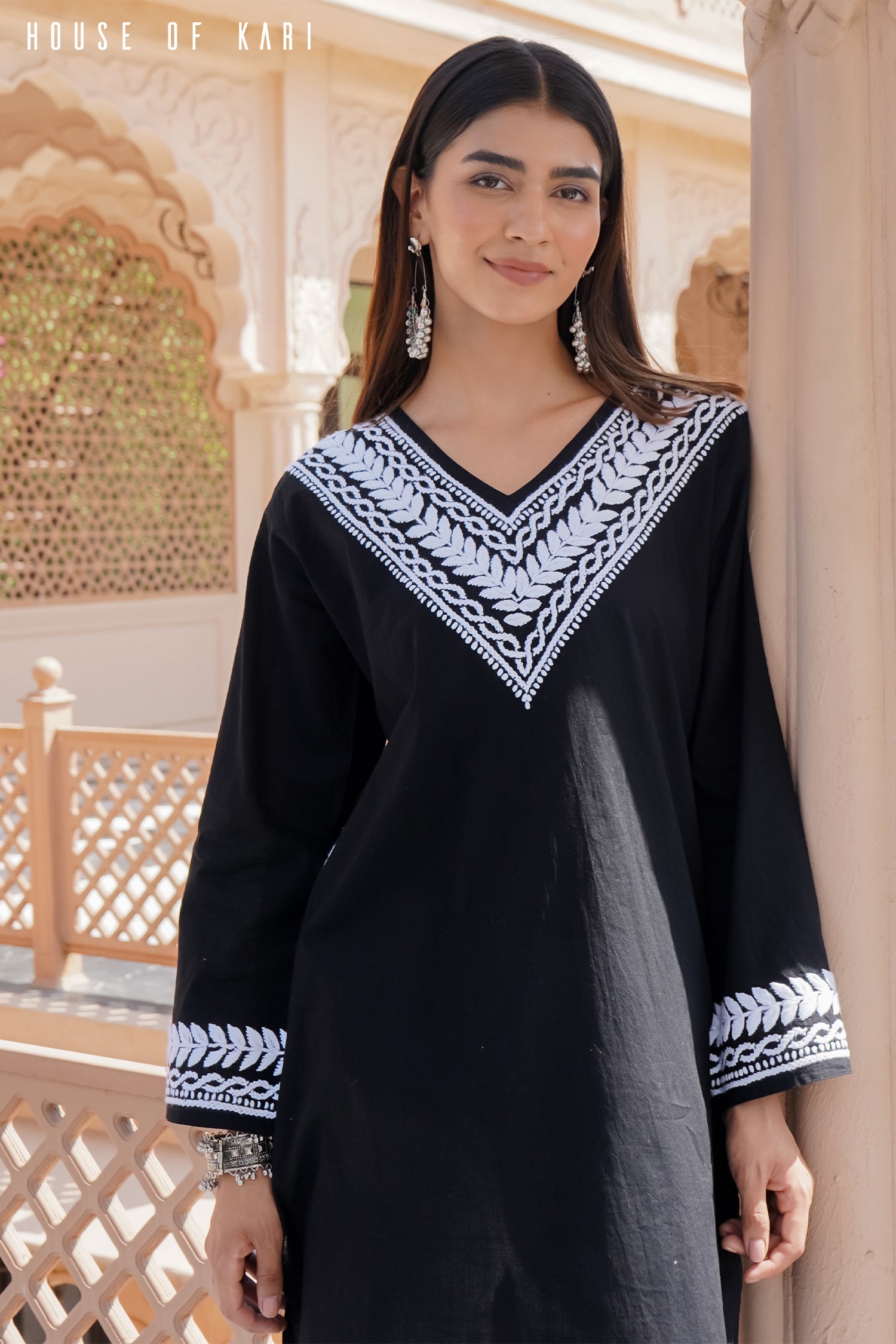 Rayon Chikankari Medium Kurta In Black