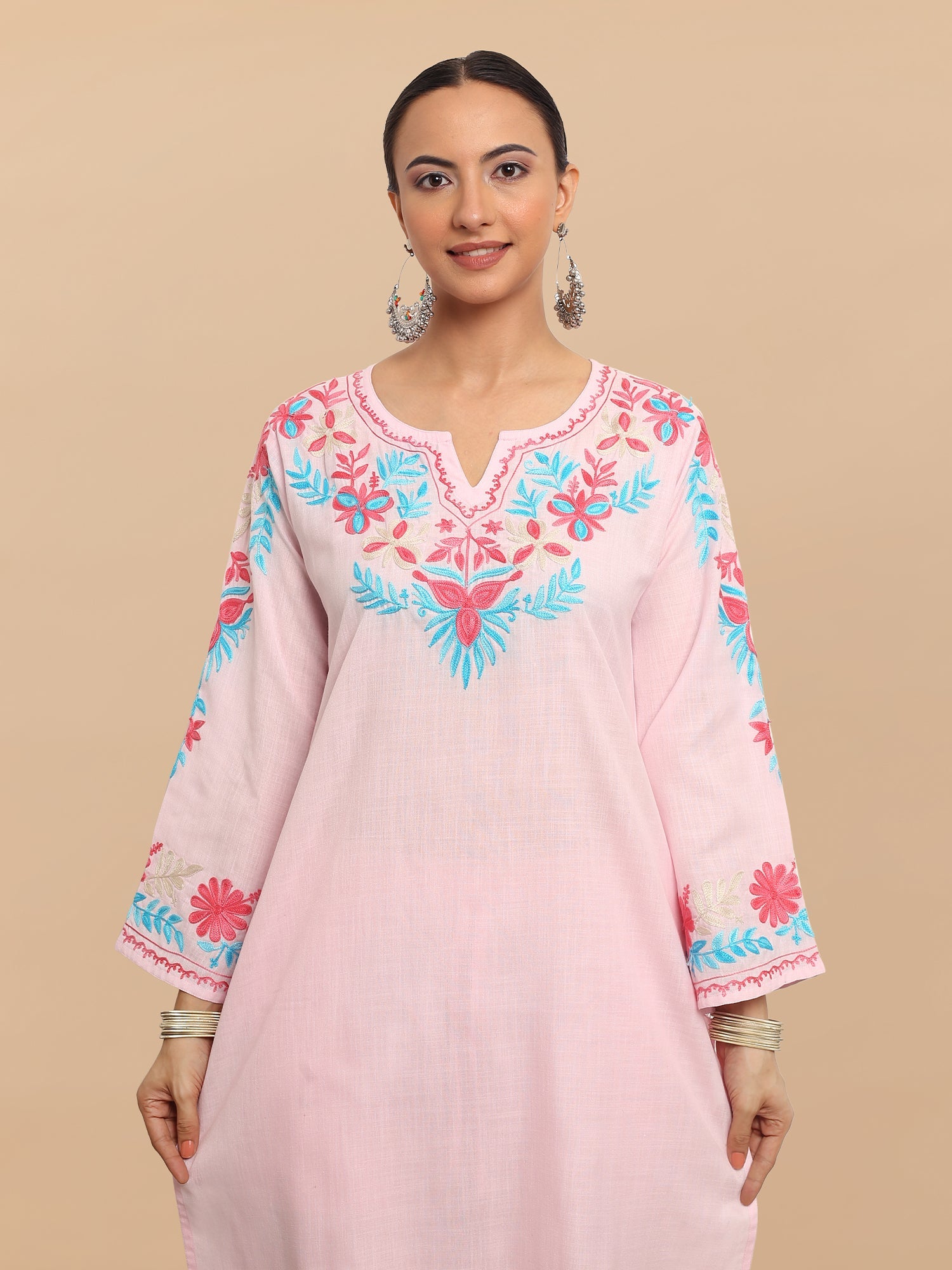 Asfi Javed in Falak Kashmiri Long Kurta Set - Baby Pink