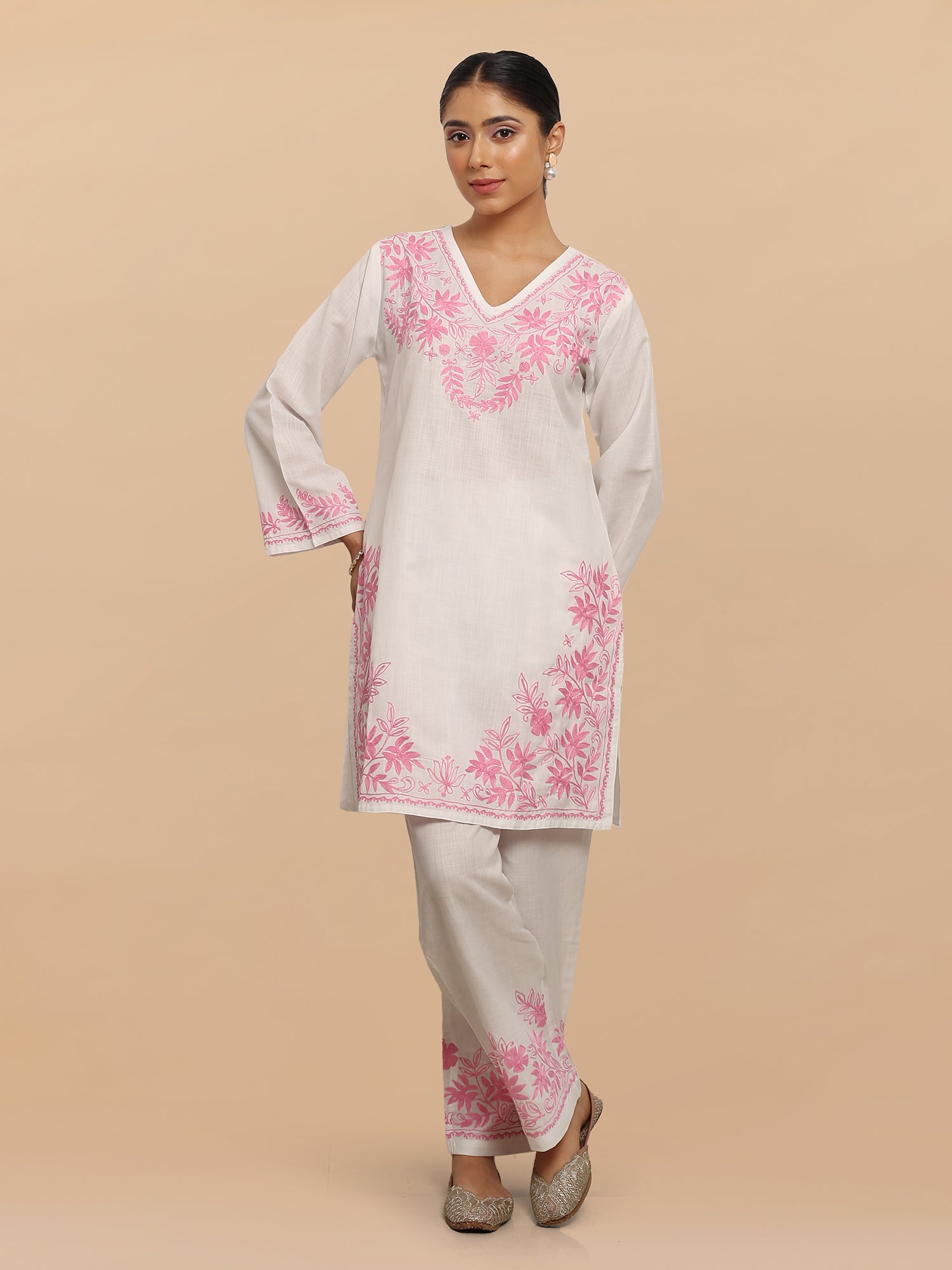 Falak Kashmiri Kurta Set - White