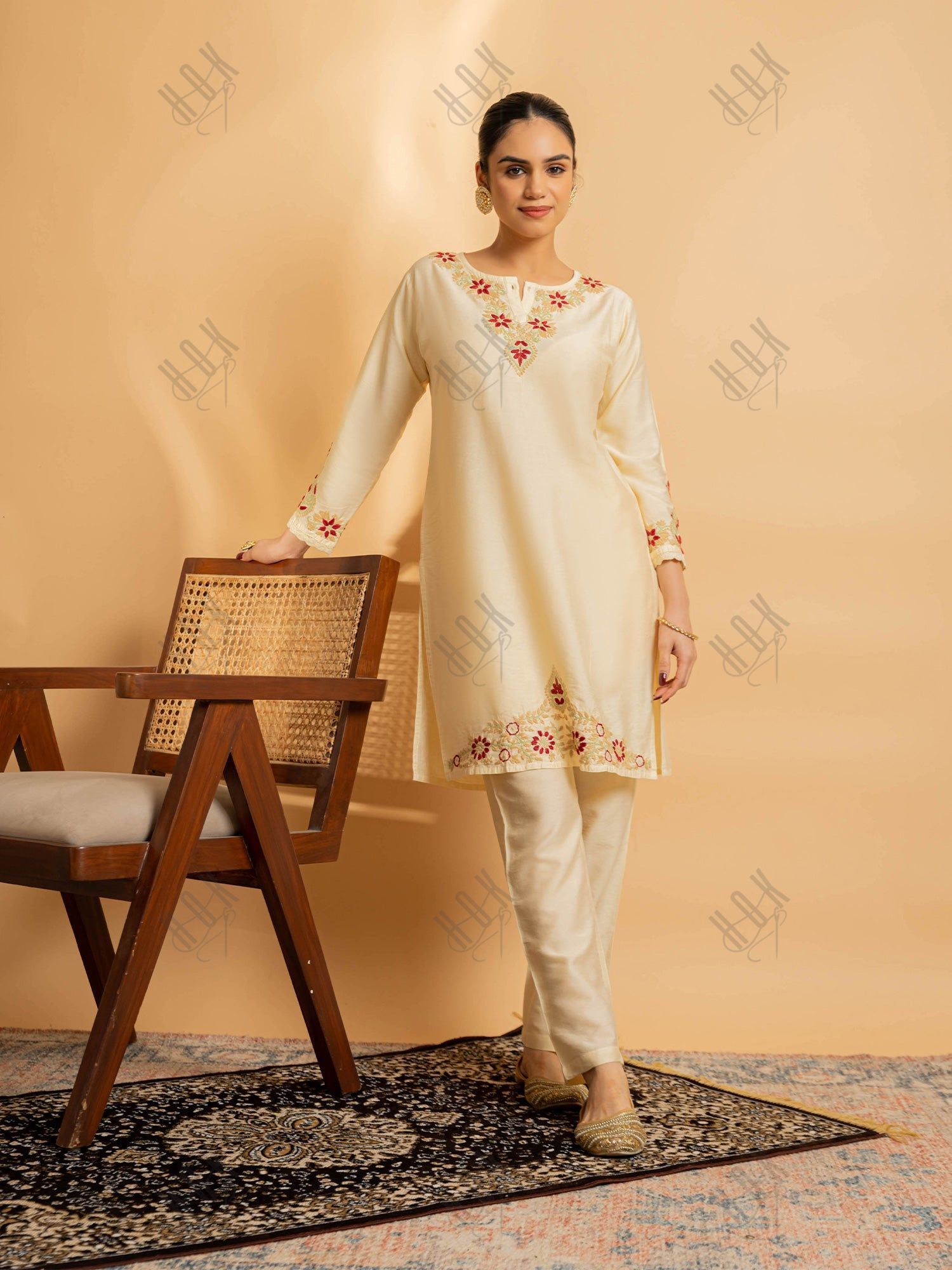 Shop Beige Silk Chikankari Kurta Set - House Of Kari (Chikankari