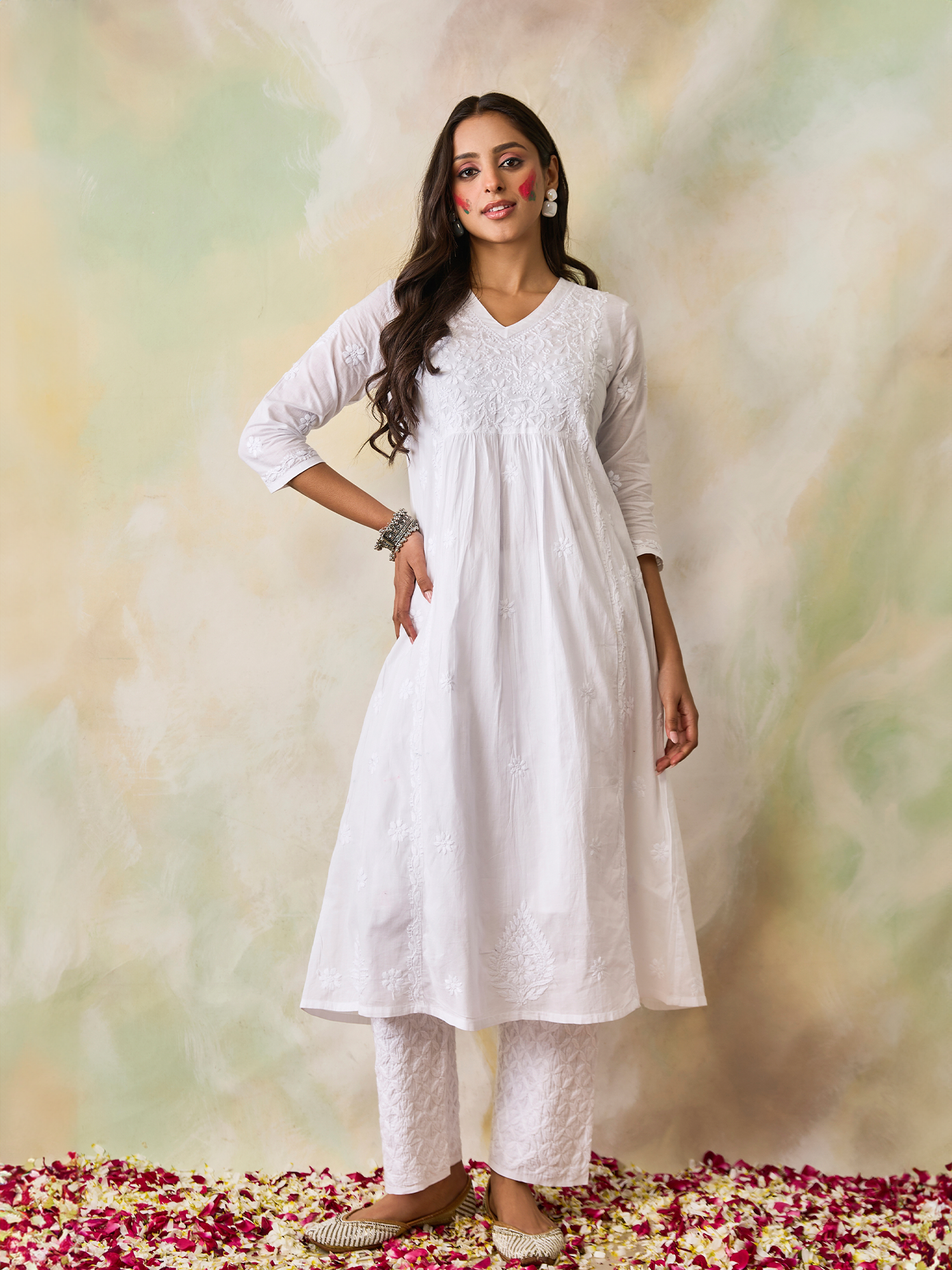 Hand embroidery Chikankari Long Kurta-White