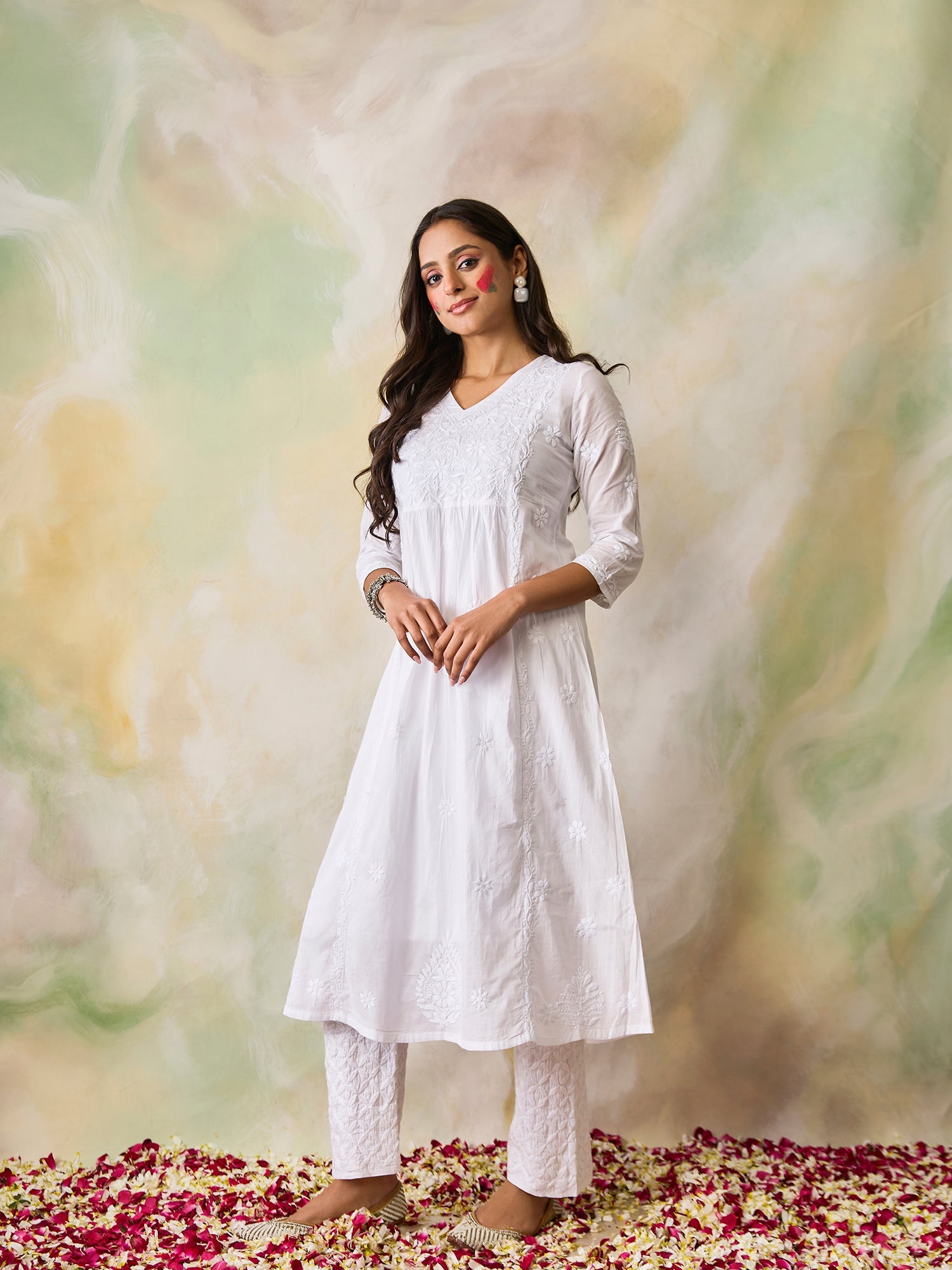Hand embroidery Chikankari Long Kurta-White