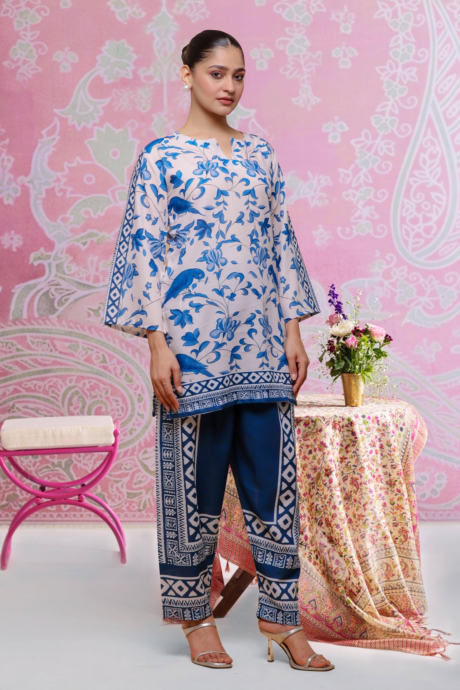 HK_LP55Dupatta/Copy-of-035A8557-2.jpg