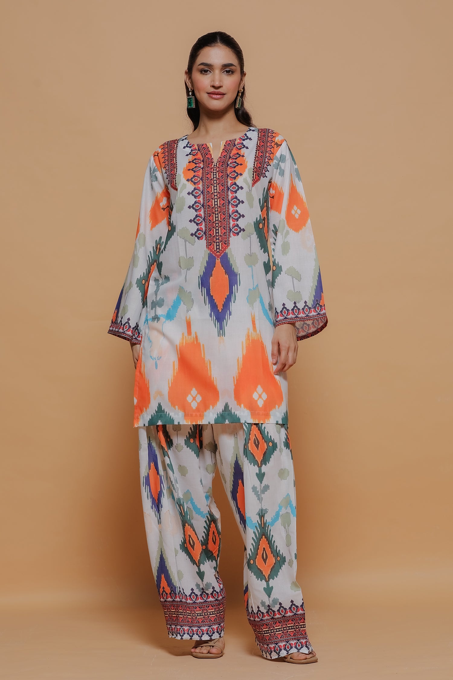 HK_LP53Dupatta/Copy-of-039A8865.jpg