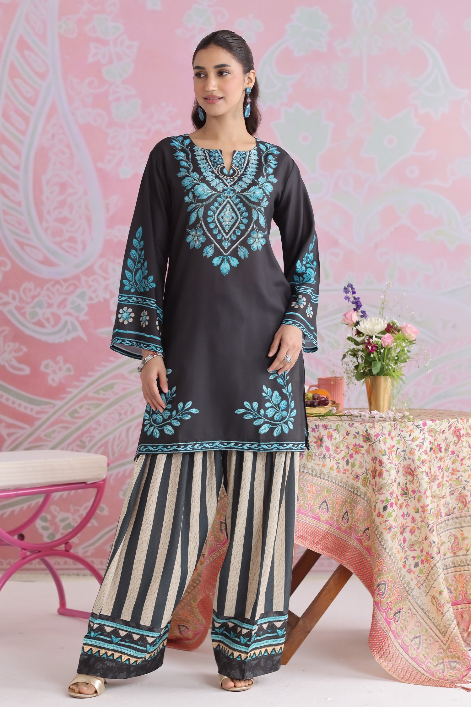 HK_LP51BlueDupatta/Copy-of-HOK0566.jpg