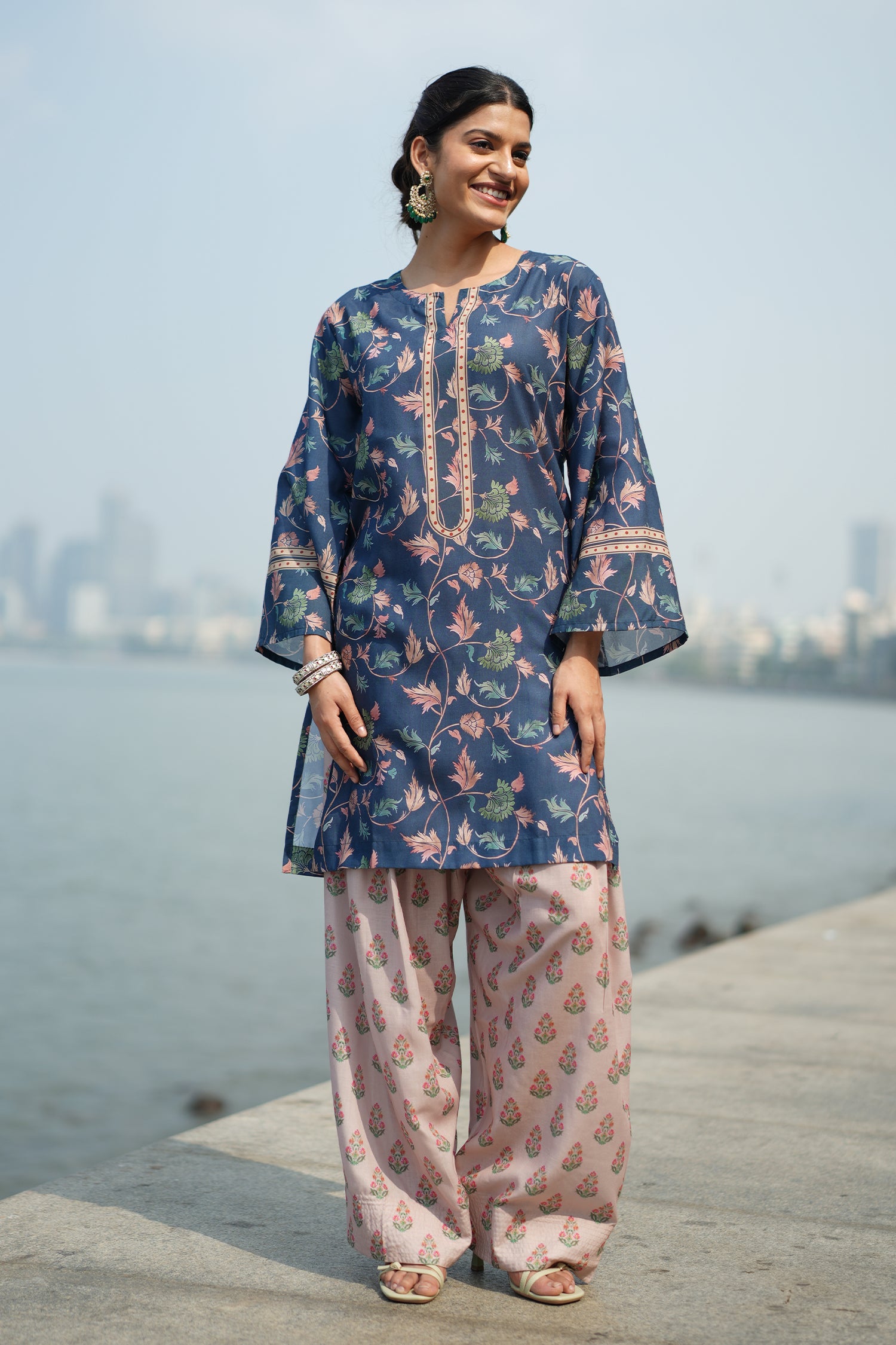 HK_LP35Dupatta/Copy-of-MKF00306-copy.jpg