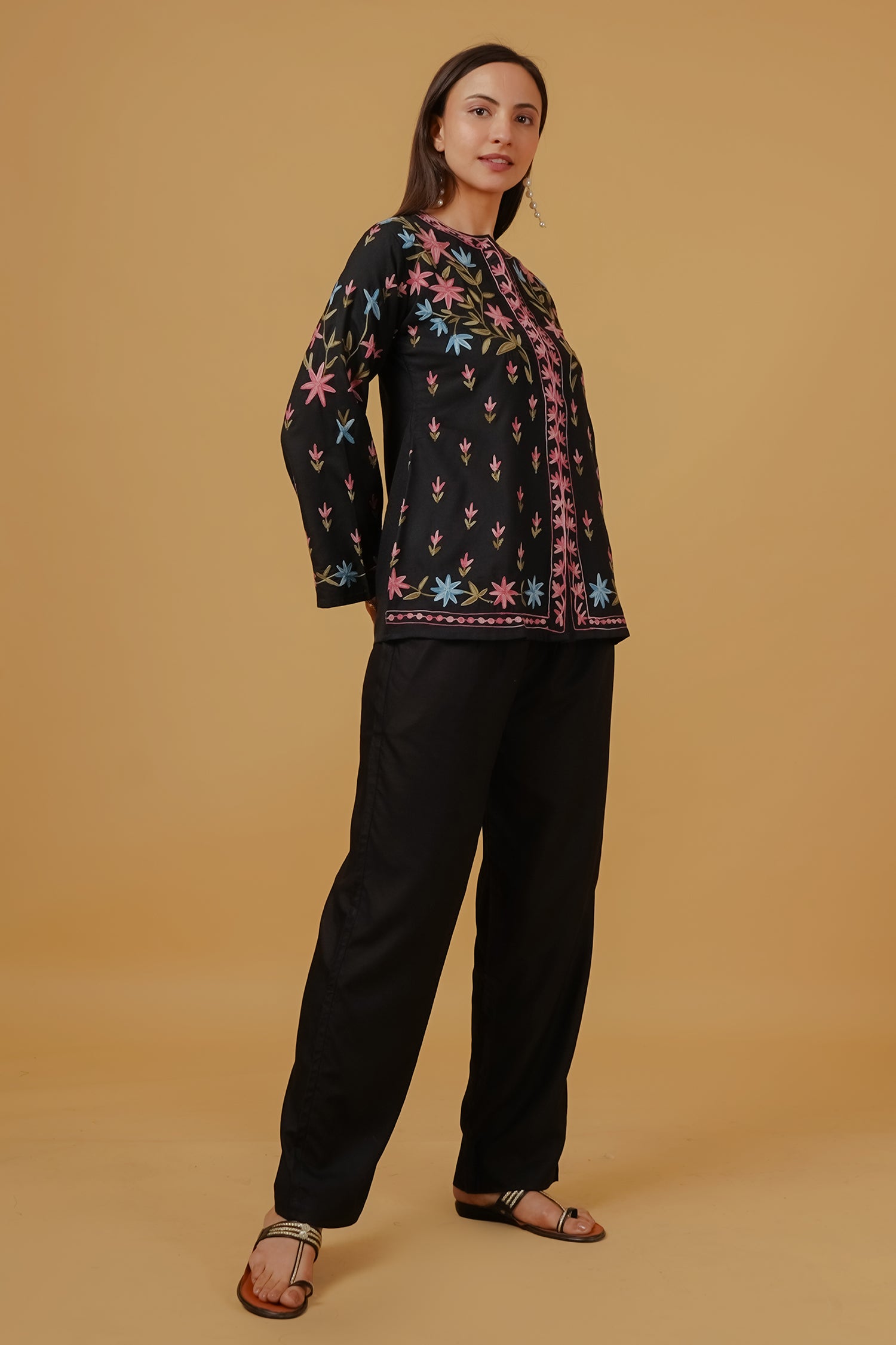 Harpreet in Cotton Kashmiri Aari Embroidered Jacket – Black