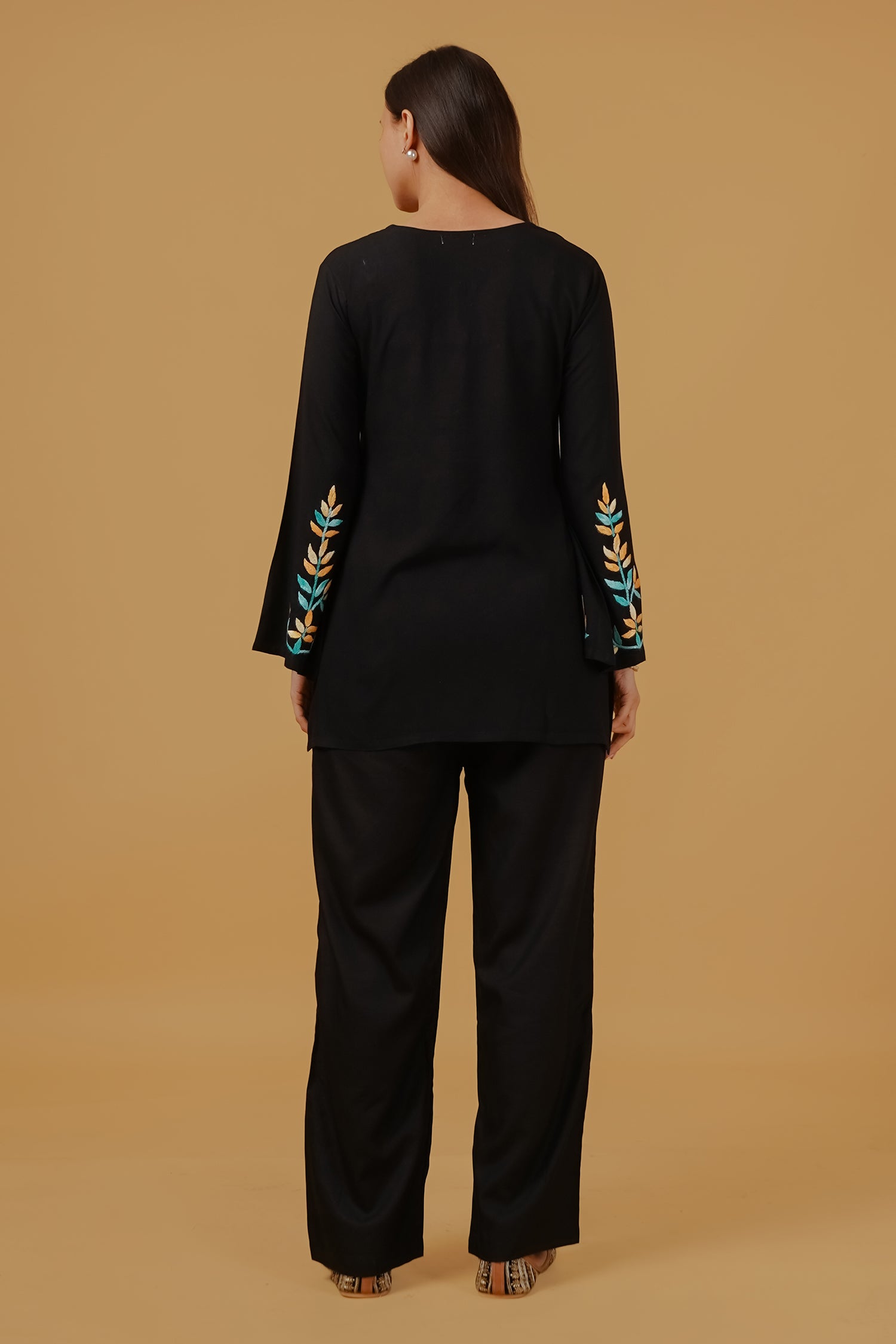 Chikankari Embroidered Short Kurta in Rayon – Black