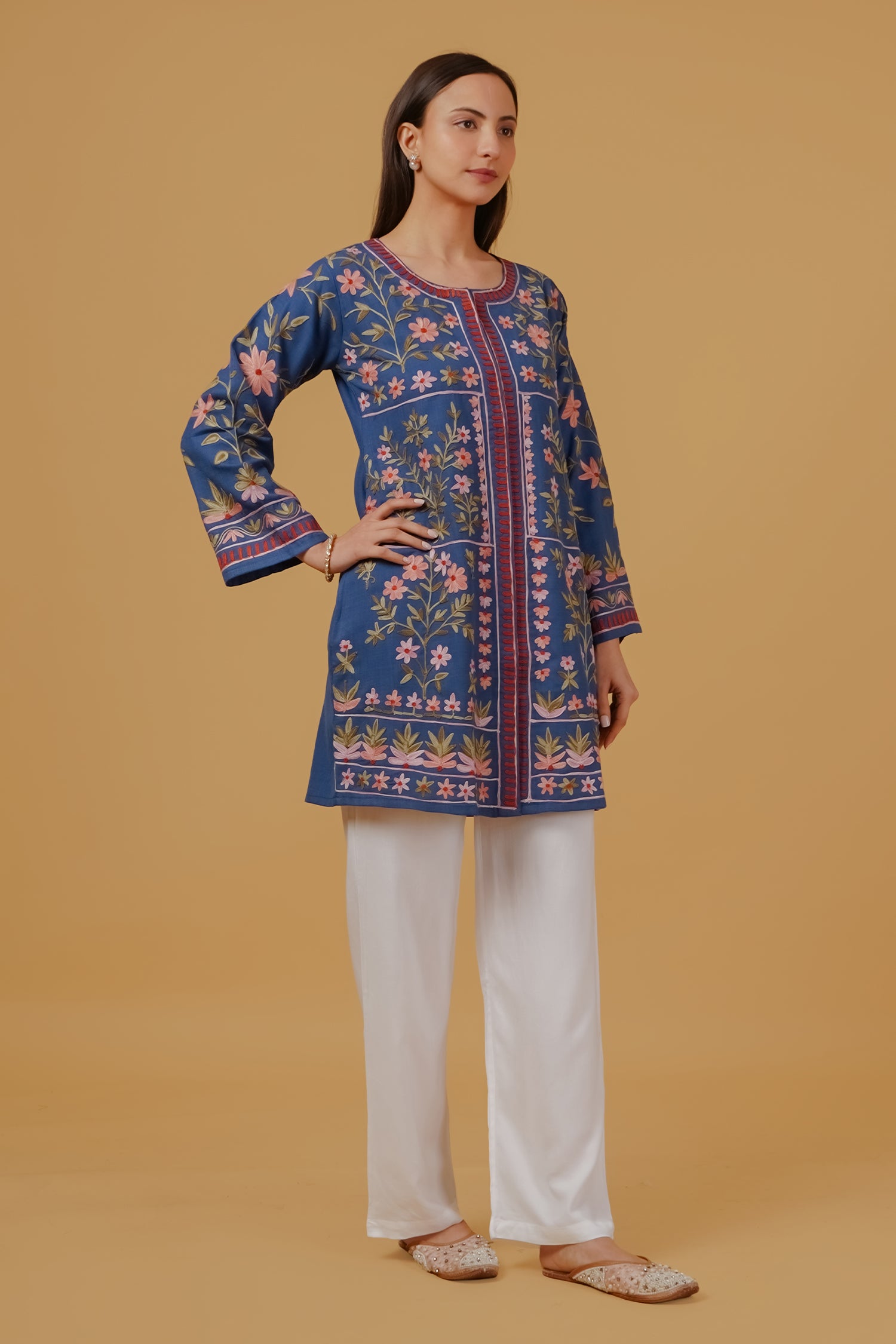 Cotton Kashmiri Aari Embroidered Jacket – Blue