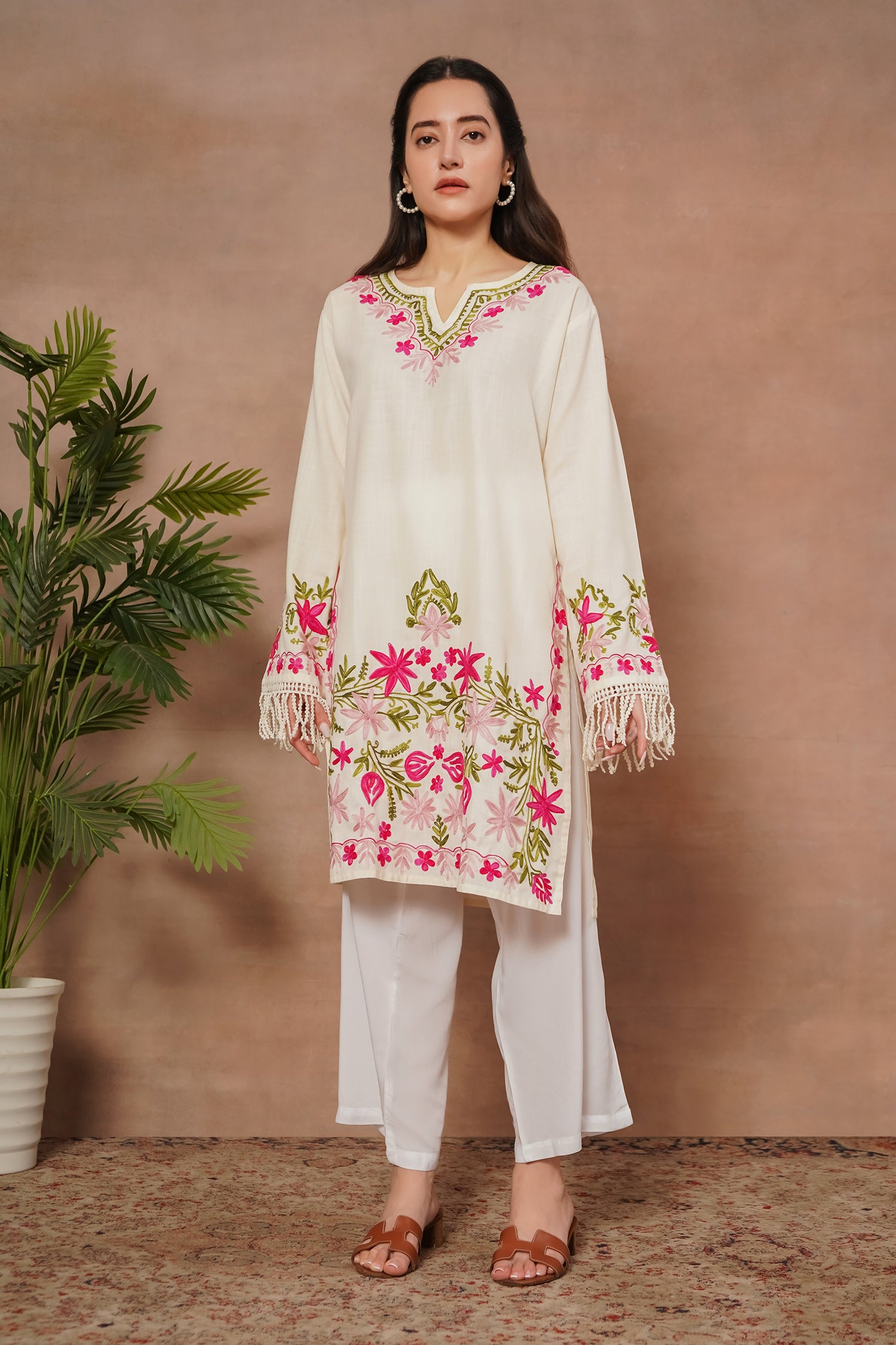 Komal x HOK Falak Kashmiri Long Kurta - White