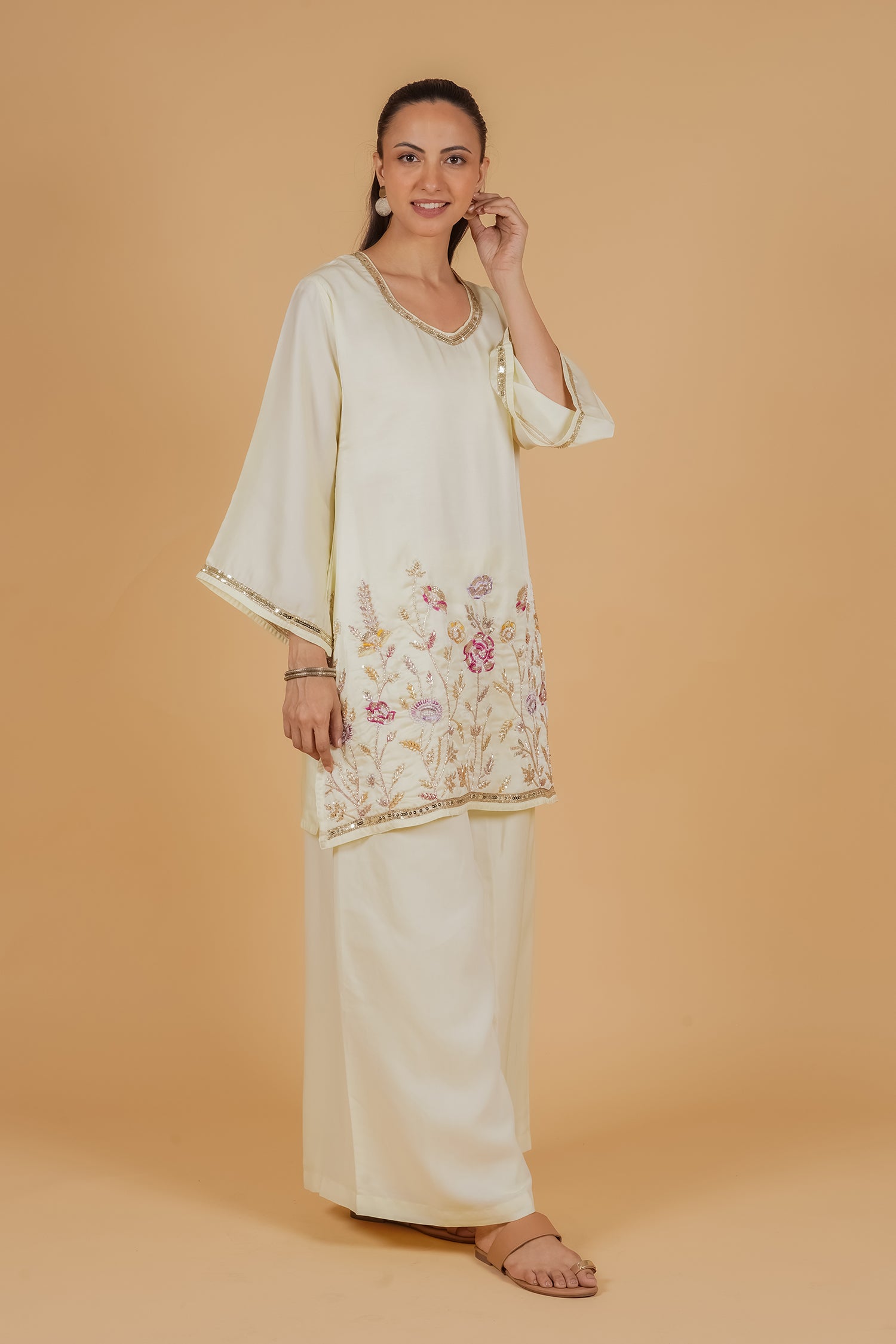 Mix Sequin Mul Chanderi Silk Embroidered Kurta Set - Butter Yellow