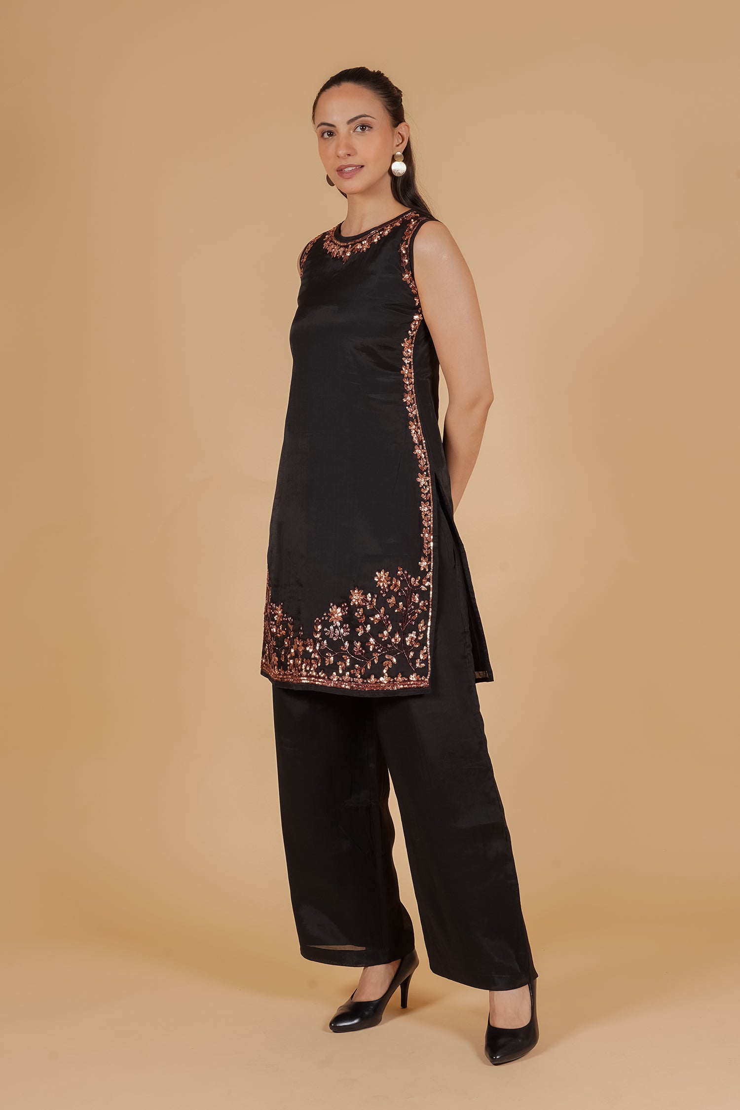 Pure Sequin Mul Chanderi Silk Kurta Set - Black Rose Gold